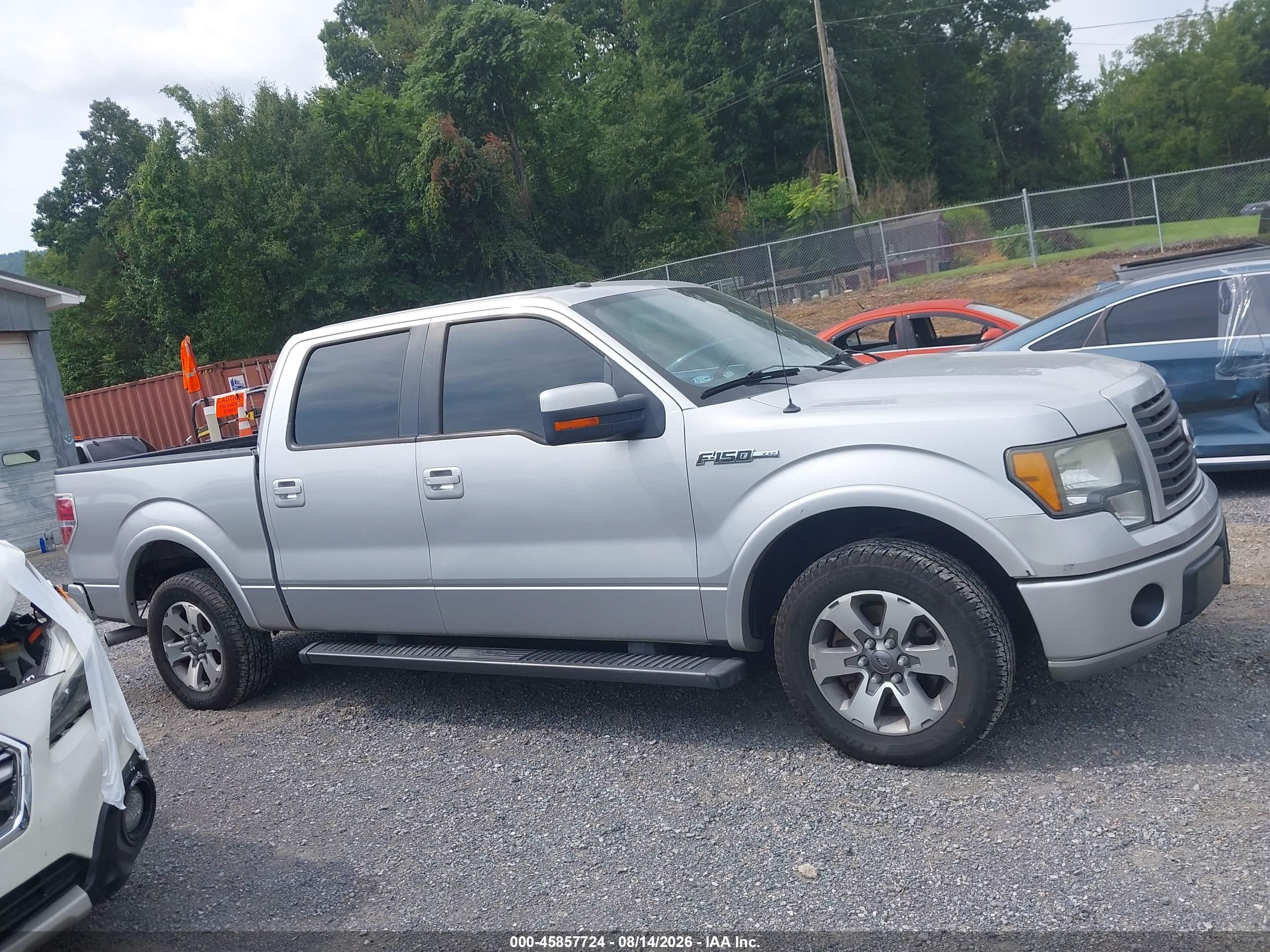 2010 Ford F-150 Fx2 Sport/xl/xlt Silver vin: 1FTEW1C81AKE59197
