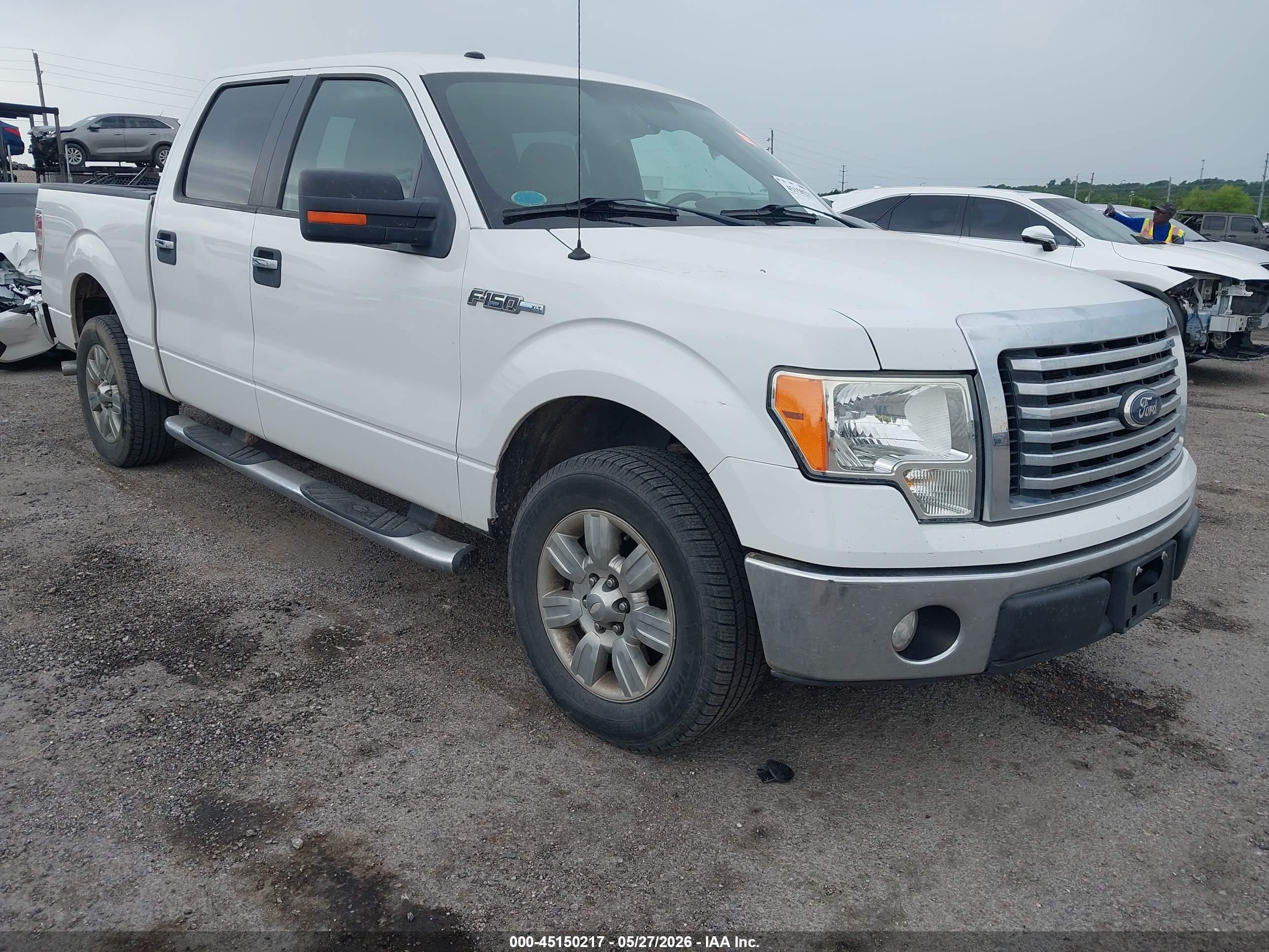 2010 Ford F-150 Fx2 Sport/xl/xlt White vin: 1FTEW1C82AFB04922