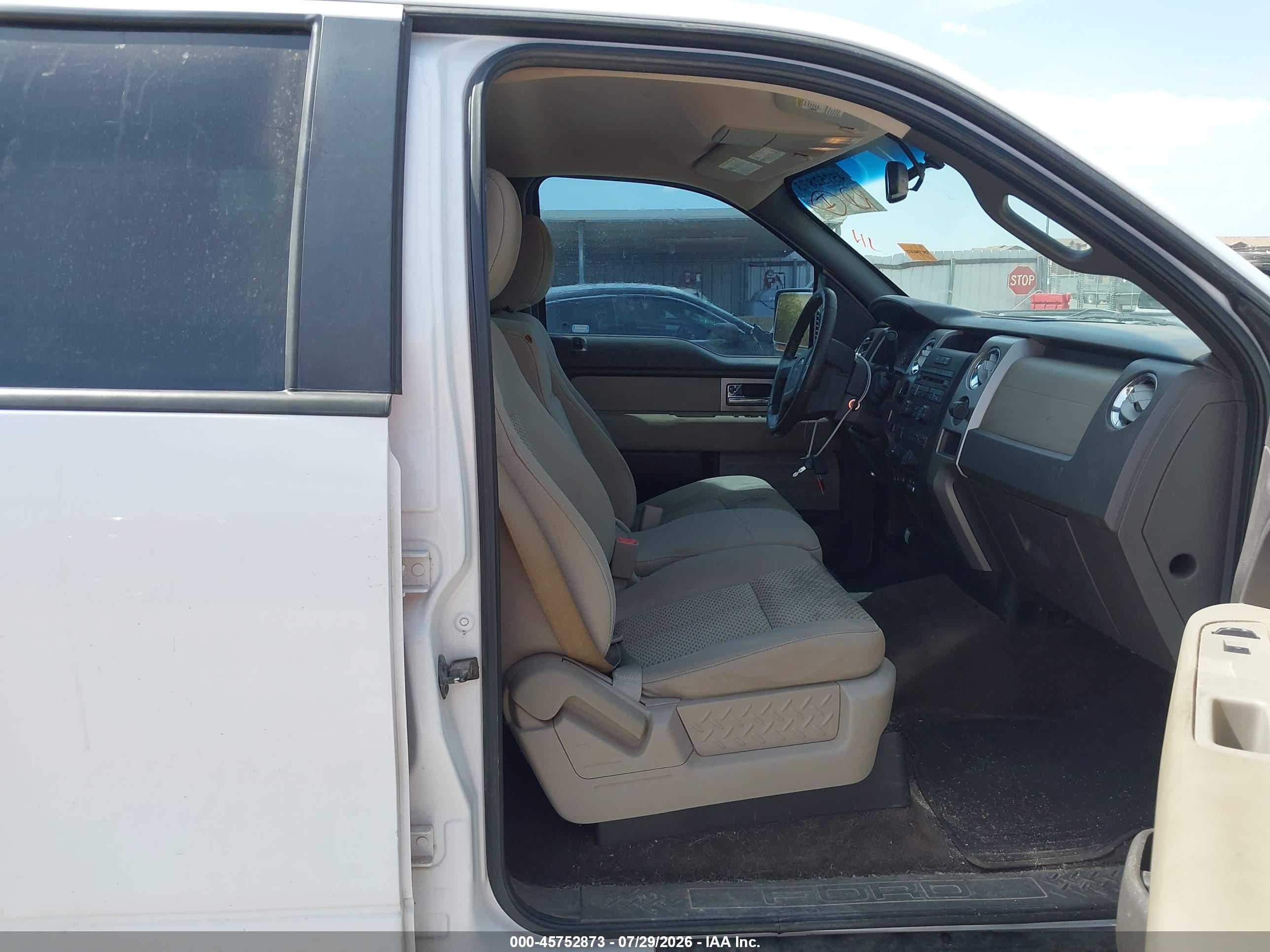 2010 Ford F-150 Fx2 Sport/xl/xlt White vin: 1FTEW1C82AFC65691