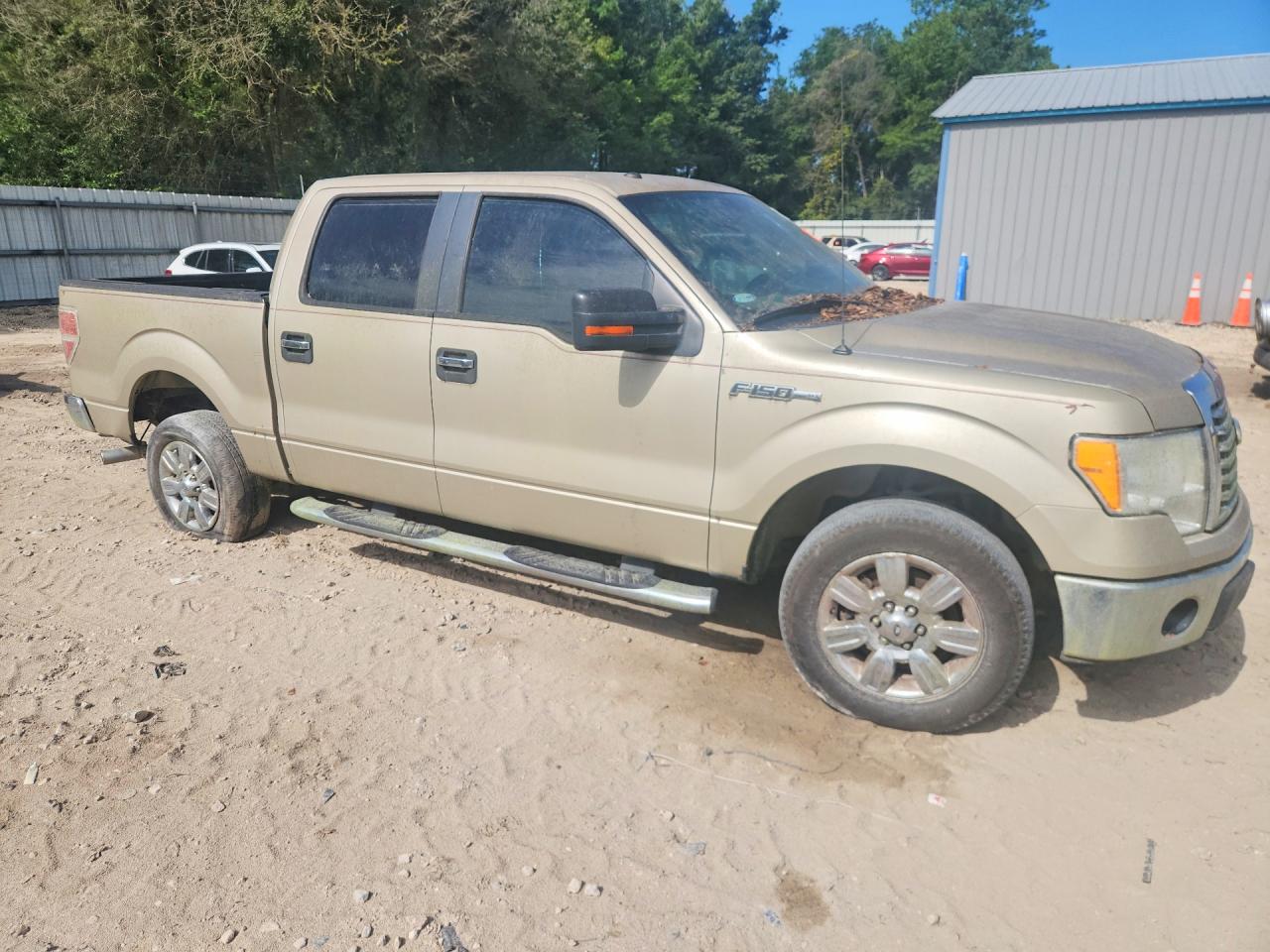 2010 Ford F150 Supercrew Gold vin: 1FTEW1C82AKA27587