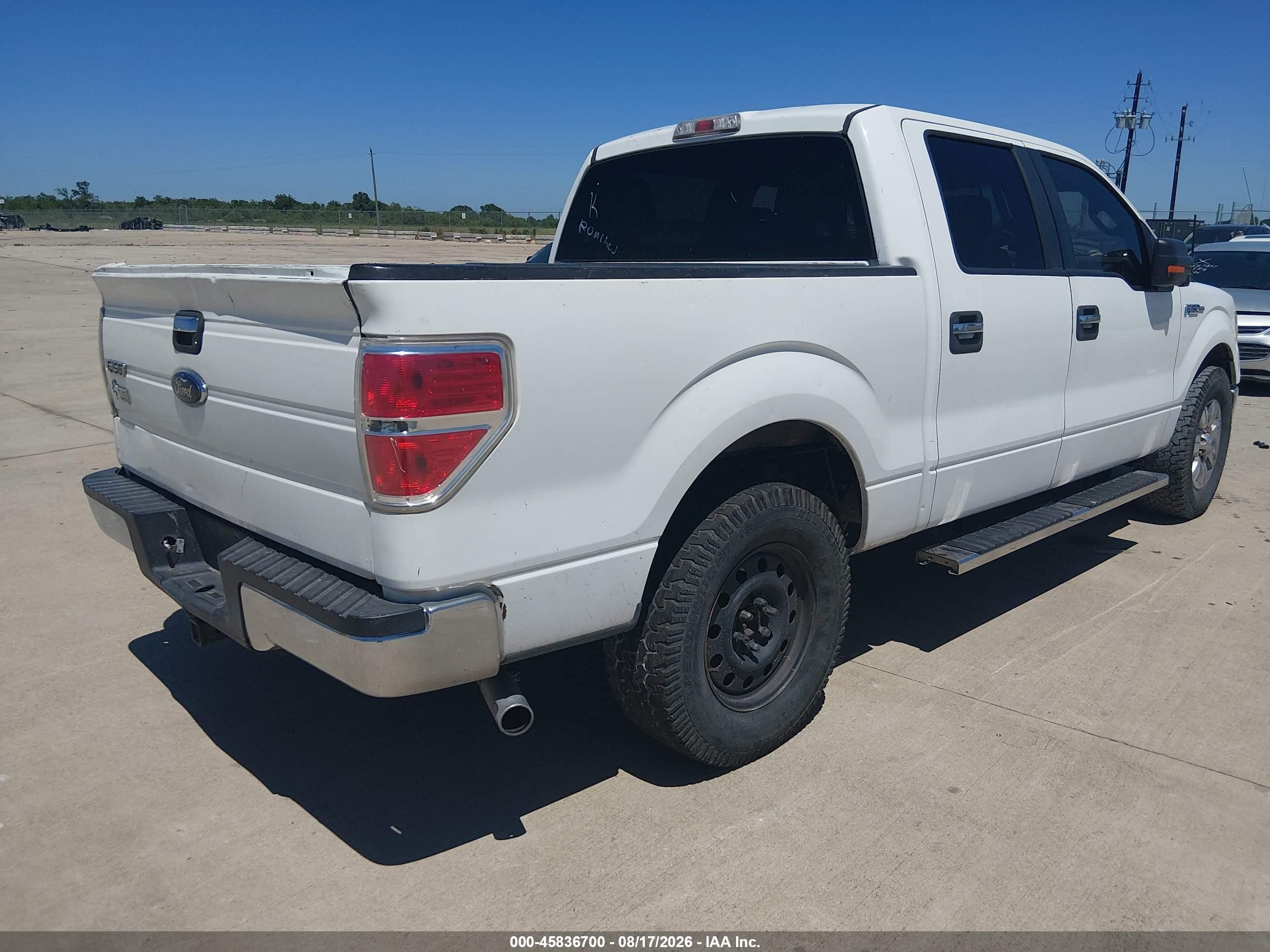 2010 Ford F-150 Fx2 Sport/xl/xlt White vin: 1FTEW1C82AKE75117