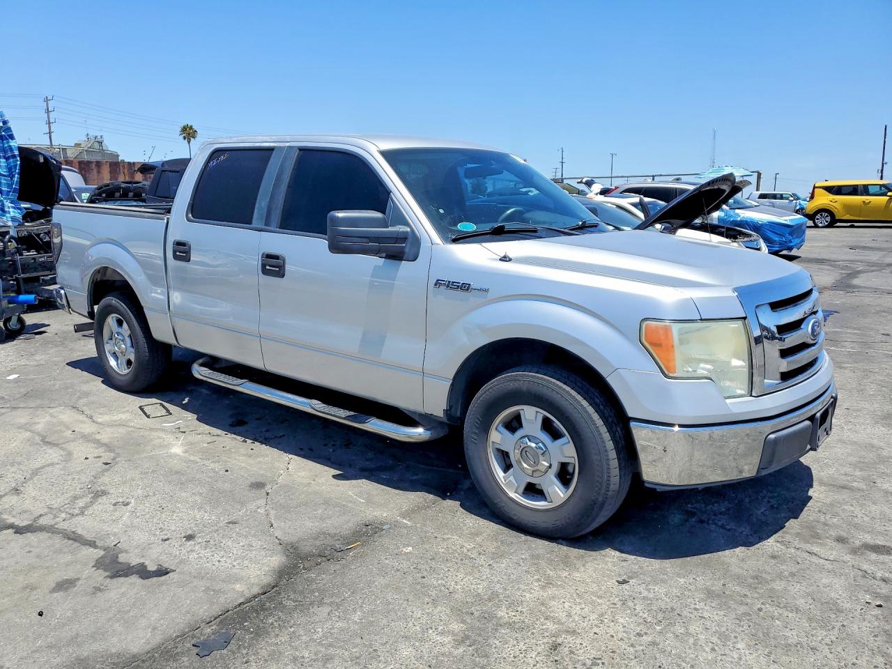 2010 Ford F150 Supercrew Silver vin: 1FTEW1C83AFC36183