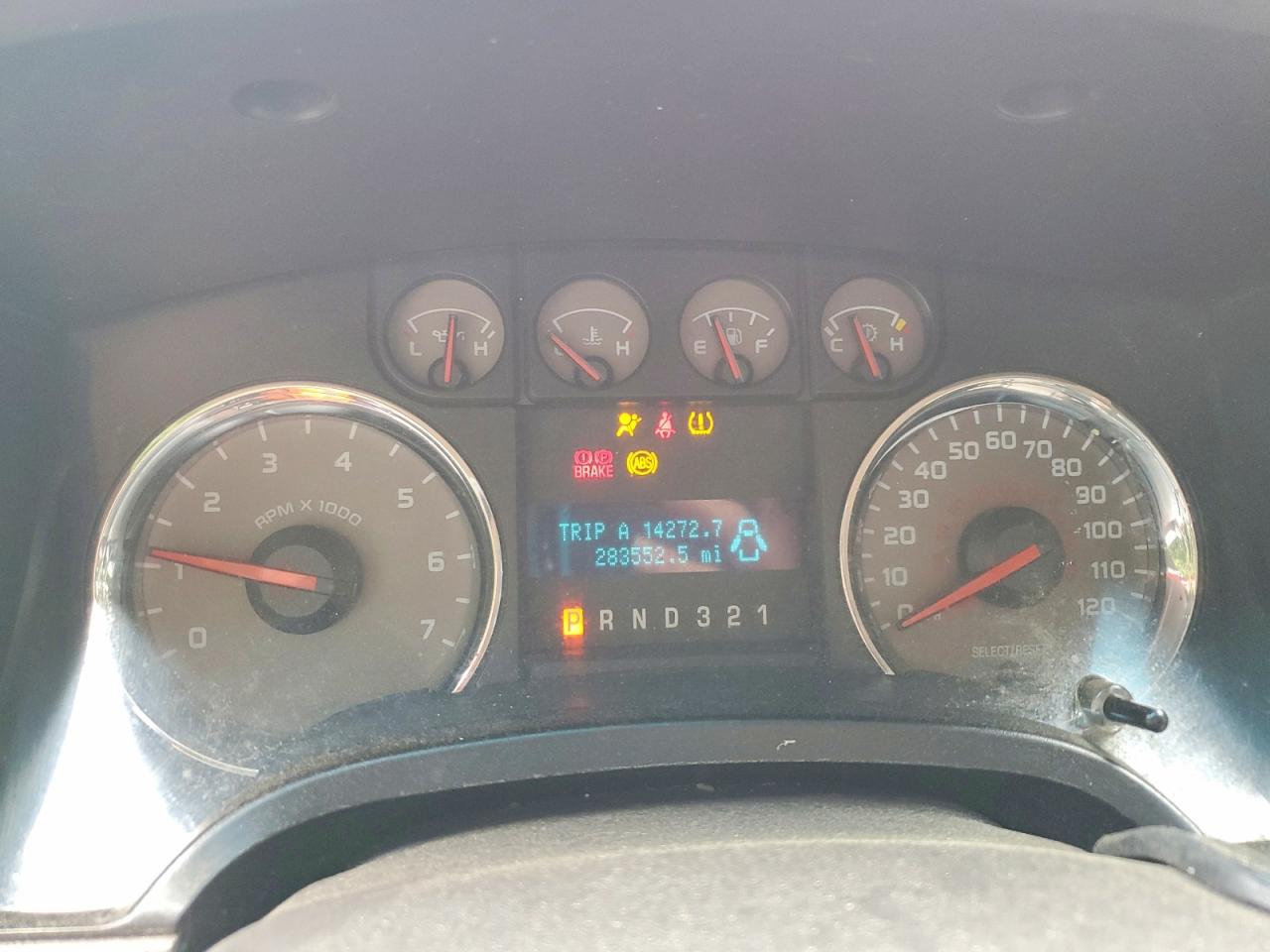 2010 Ford F150 Supercrew Red vin: 1FTEW1C83AFC81169