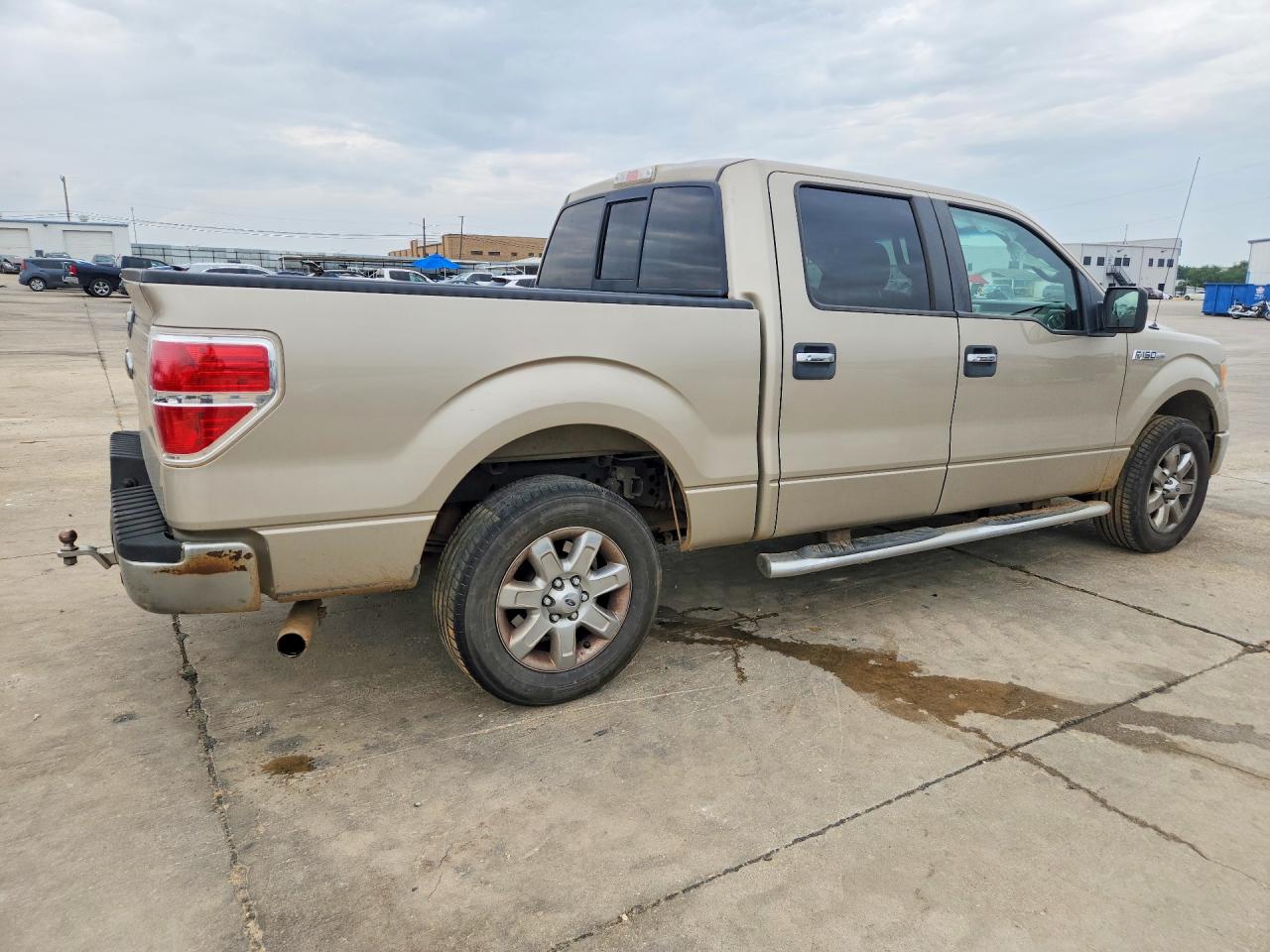 2010 Ford F150 Supercrew Tan vin: 1FTEW1C83AFD86634