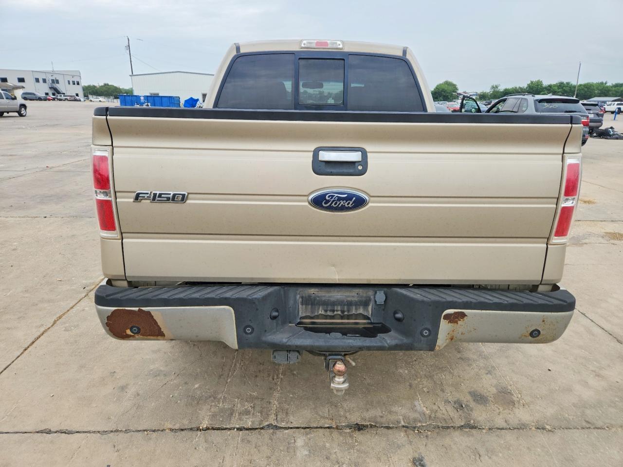 2010 Ford F150 Supercrew Tan vin: 1FTEW1C83AFD86634