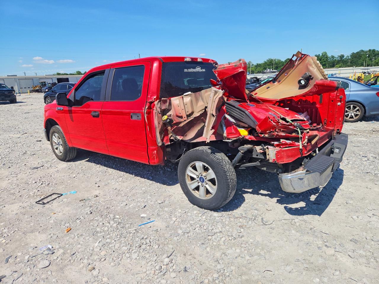 2015 Ford F150 Supercrew Red vin: 1FTEW1C83FKD76345