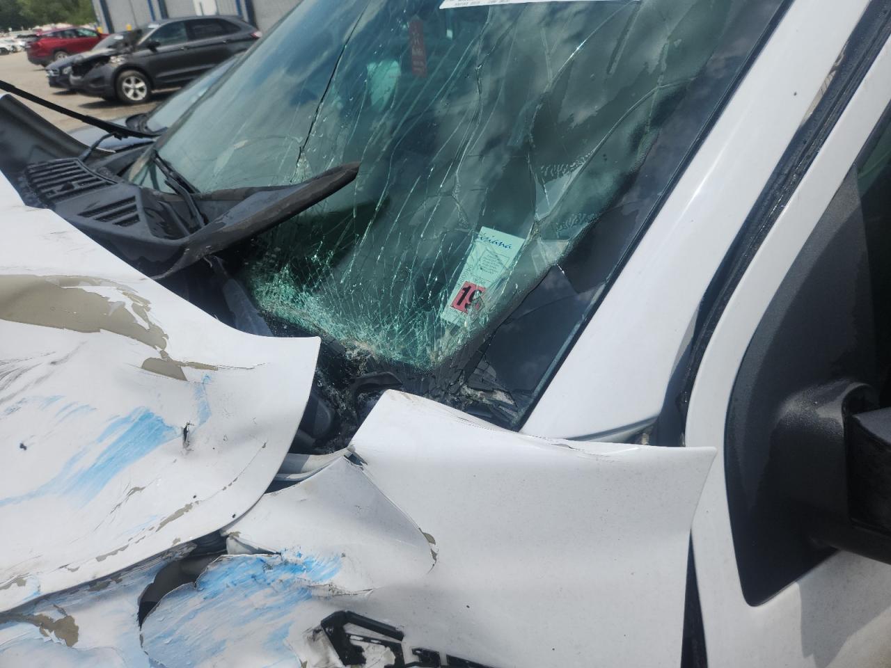 2015 Ford F150 Supercrew Белый vin: 1FTEW1C83FKF08455 Damage: Windshield, Broken, Replacement Required