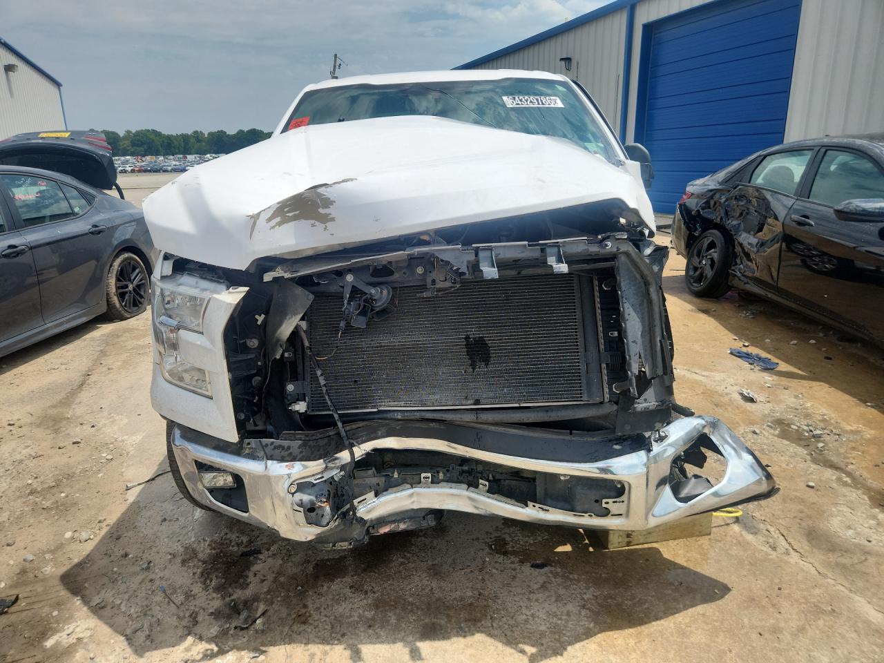 2015 Ford F150 Supercrew Белый vin: 1FTEW1C83FKF08455 Damage: Grille, Missing, Replacement Required