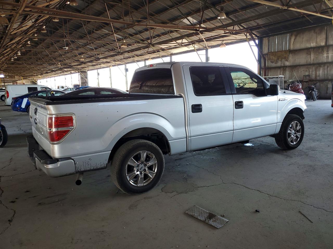 2010 Ford F150 Supercrew Silver vin: 1FTEW1C84AFA89839