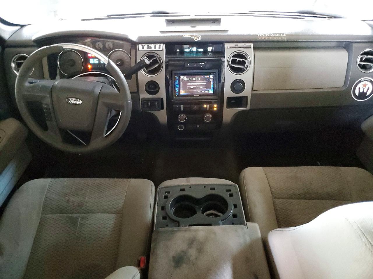 2010 Ford F150 Supercrew Silver vin: 1FTEW1C84AFA89839