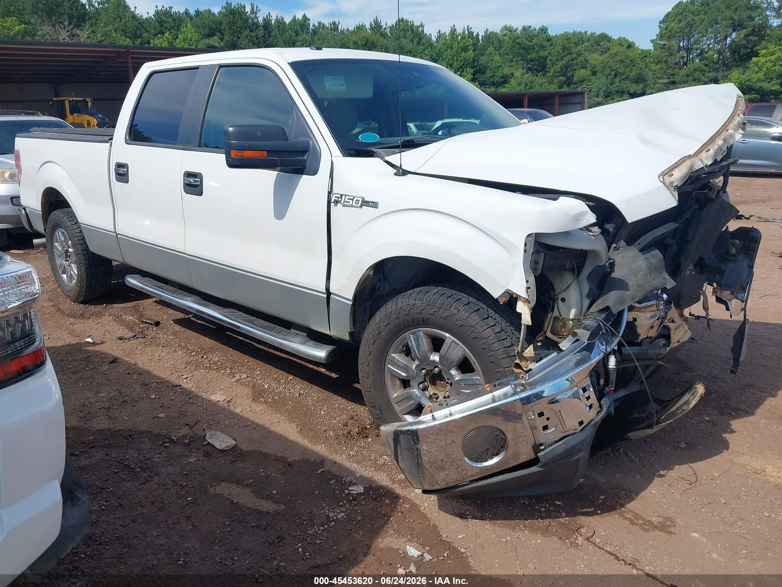 2010 Ford F-150 Xlt White vin: 1FTEW1C84AFC87918