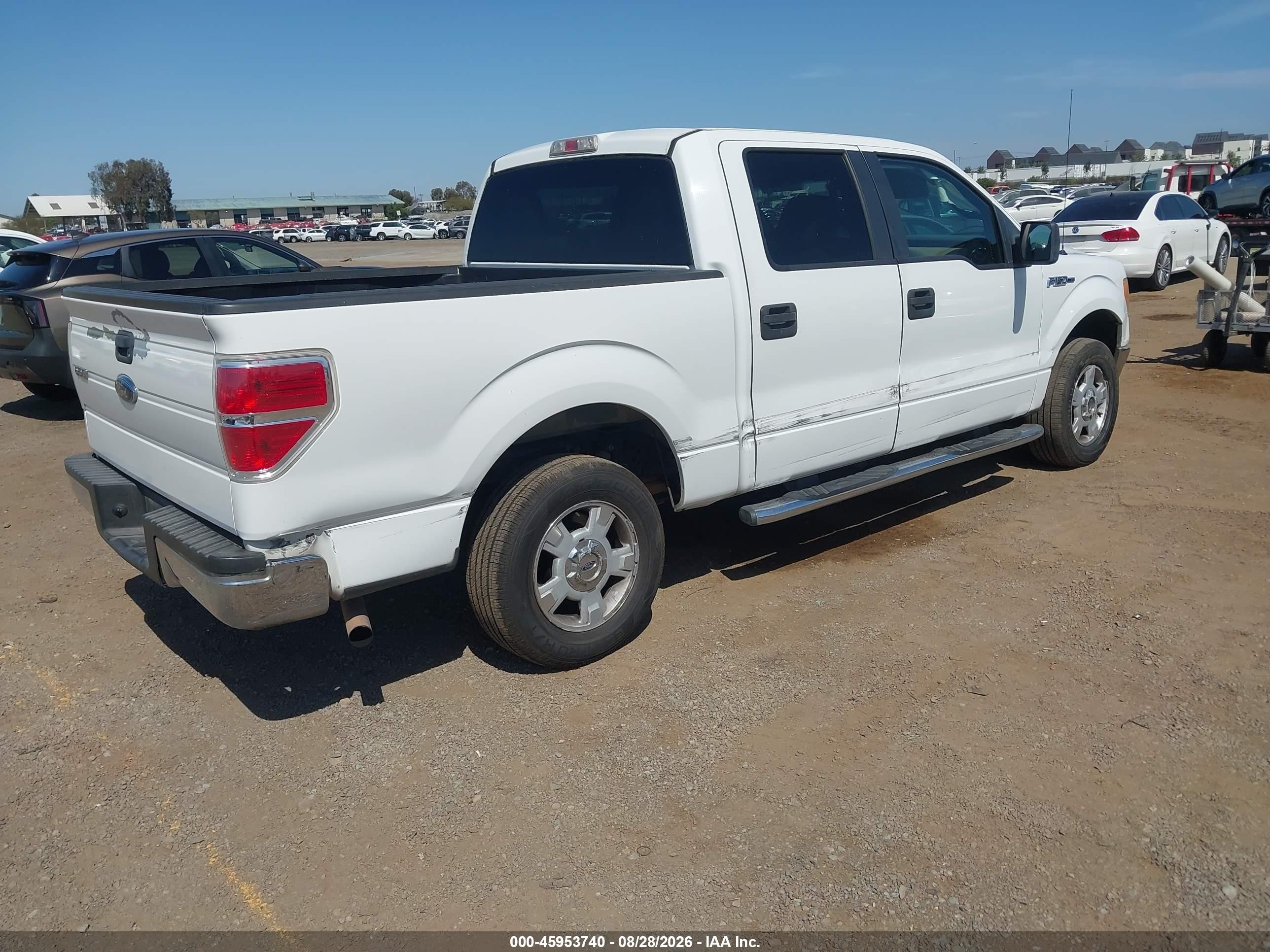 2010 Ford F-150 Xlt Белый vin: 1FTEW1C85AKA48692