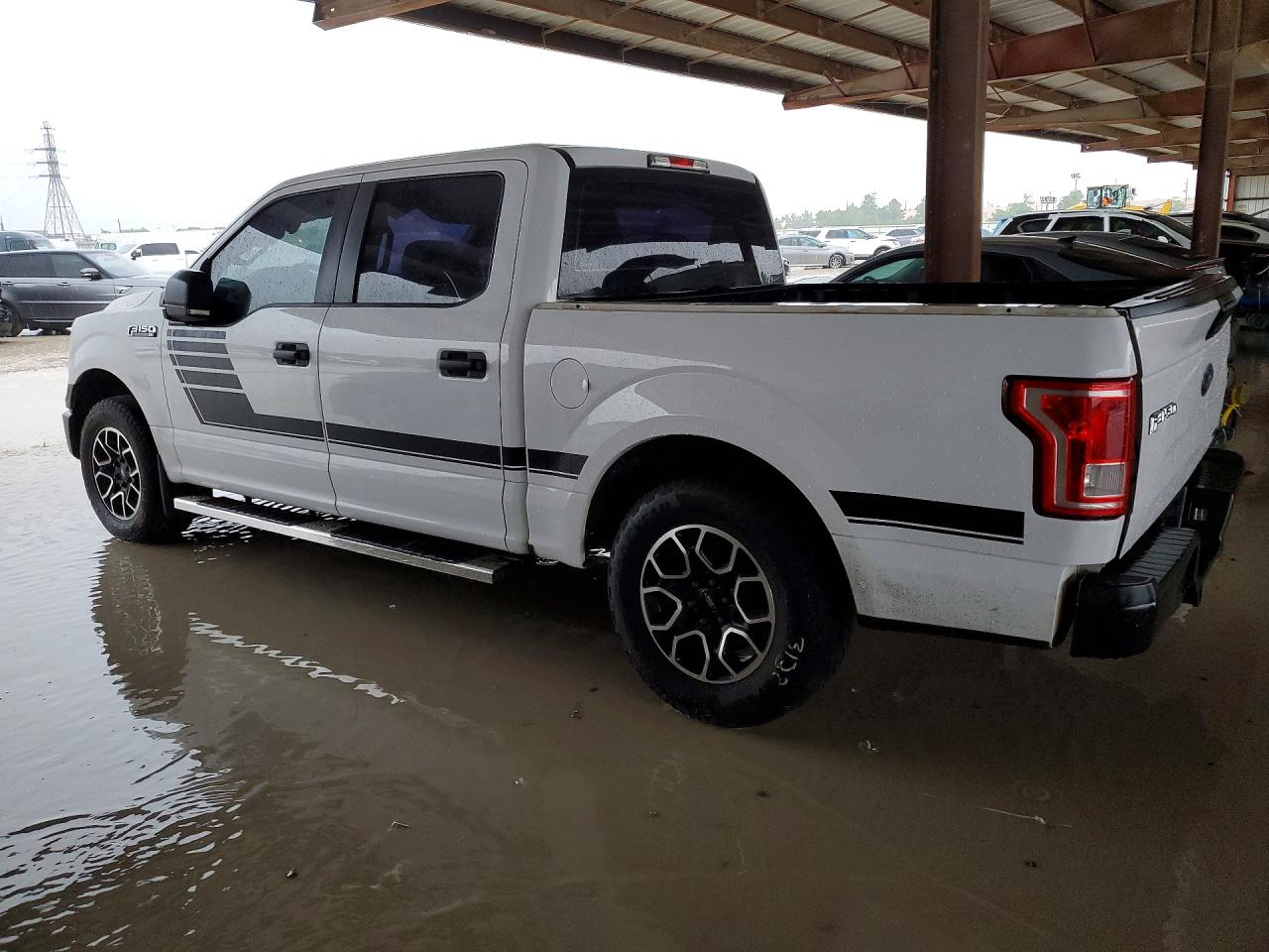 2015 Ford F150 Supercrew White vin: 1FTEW1C85FKF07629