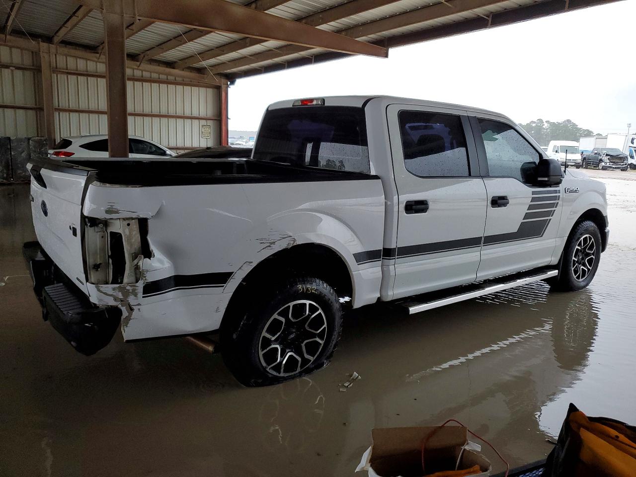 2015 Ford F150 Supercrew White vin: 1FTEW1C85FKF07629