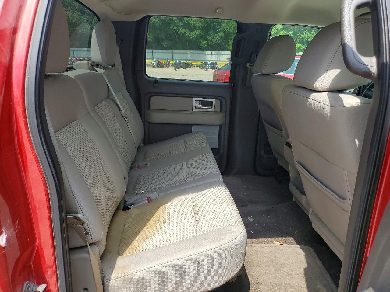 2010 Ford F150 Supercrew Red vin: 1FTEW1C86AFC16297