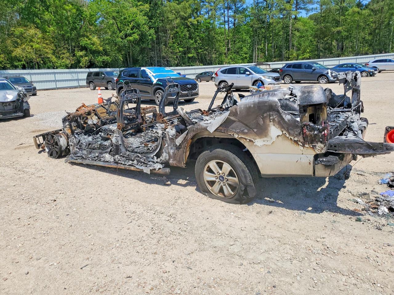 2015 Ford F150 Supercrew Burn vin: 1FTEW1C86FFB92011