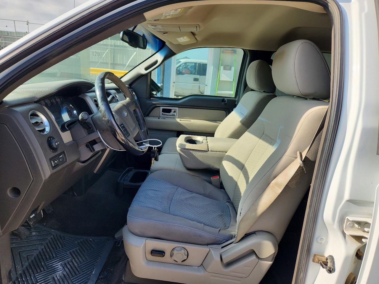 2010 Ford F150 Supercrew Белый vin: 1FTEW1C87AFC37062