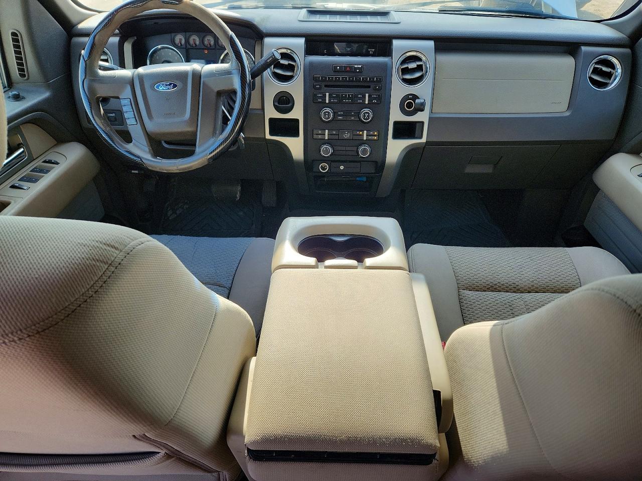 2010 Ford F150 Supercrew Белый vin: 1FTEW1C87AFC37062