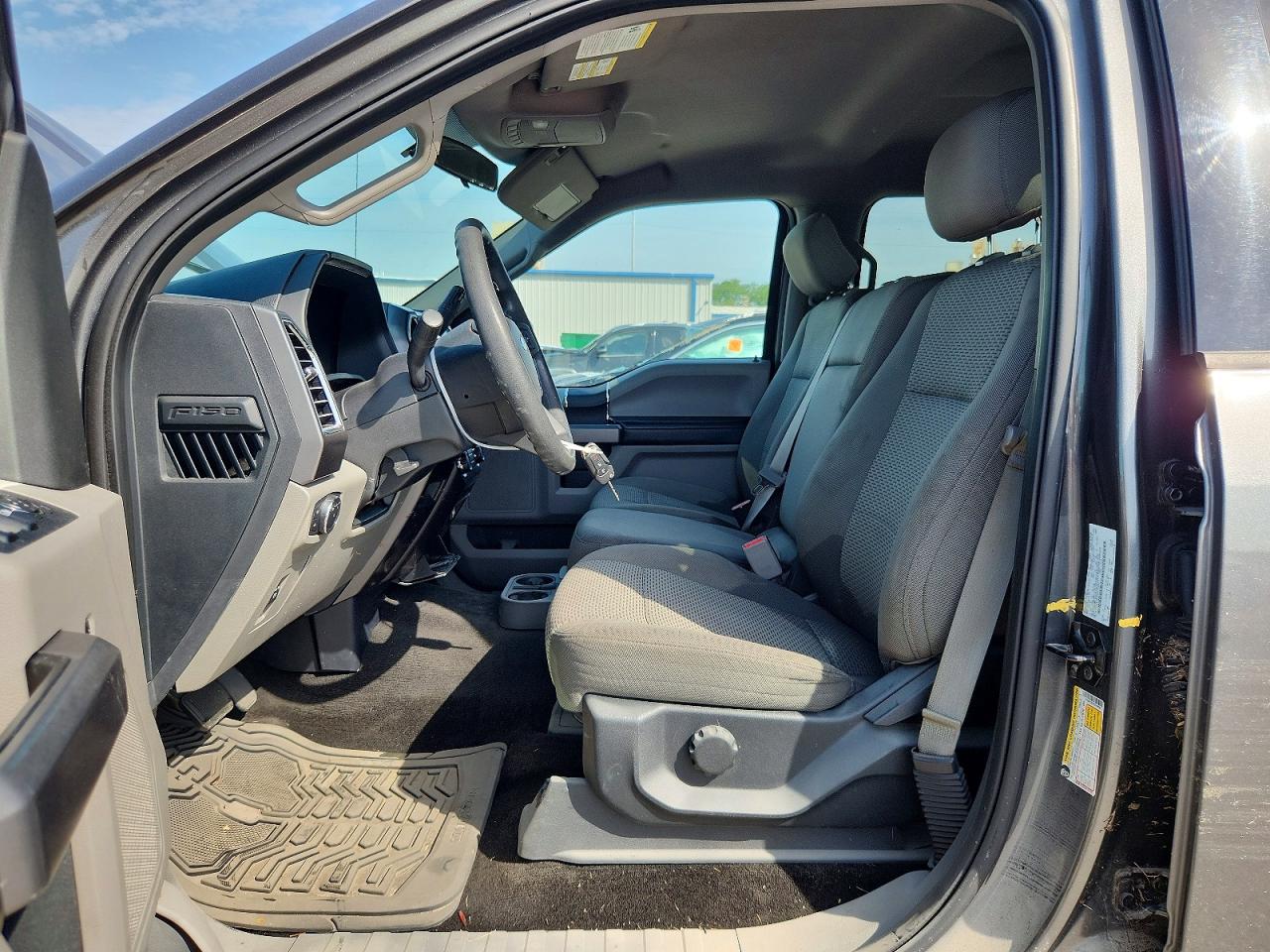 2015 Ford F150 Supercrew Gray vin: 1FTEW1C87FKD29500