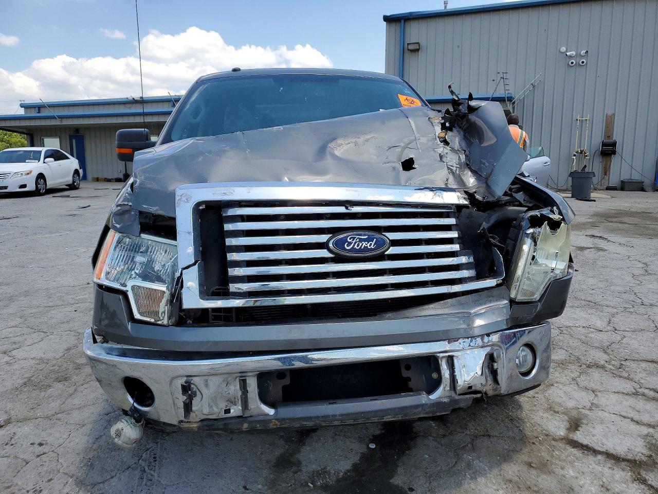 2010 Ford F150 Supercrew Silver vin: 1FTEW1C88AFB14385