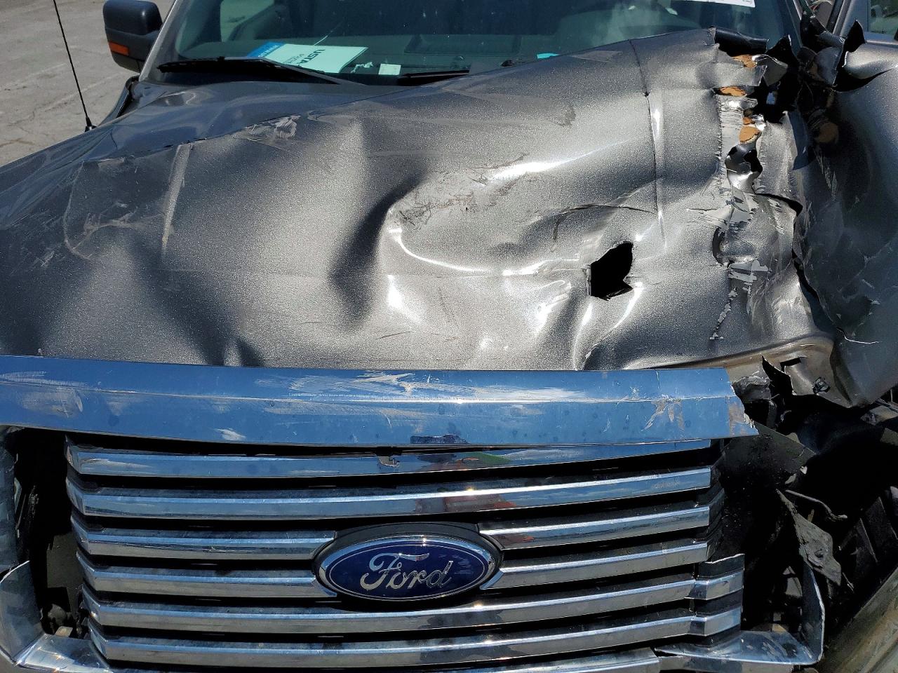 2010 Ford F150 Supercrew Silver vin: 1FTEW1C88AFB14385