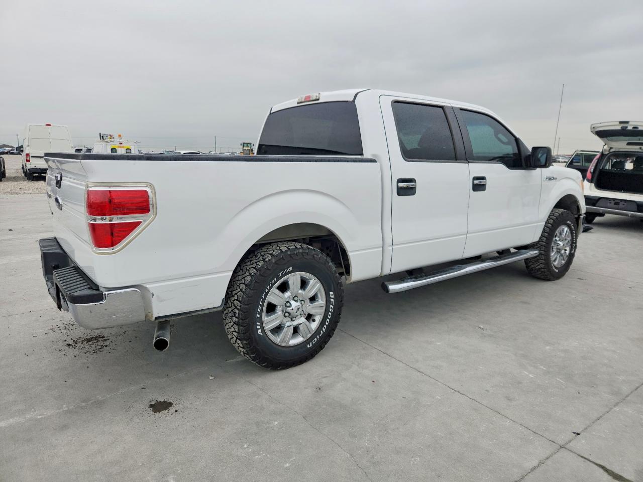 2010 Ford F150 Supercrew White vin: 1FTEW1C88AFD17776
