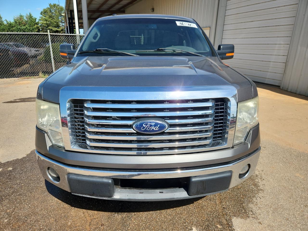 2010 Ford F150 Supercrew Gray vin: 1FTEW1C8XAFD08433 Damage: Left Head Lamp, Faded, Repair Required