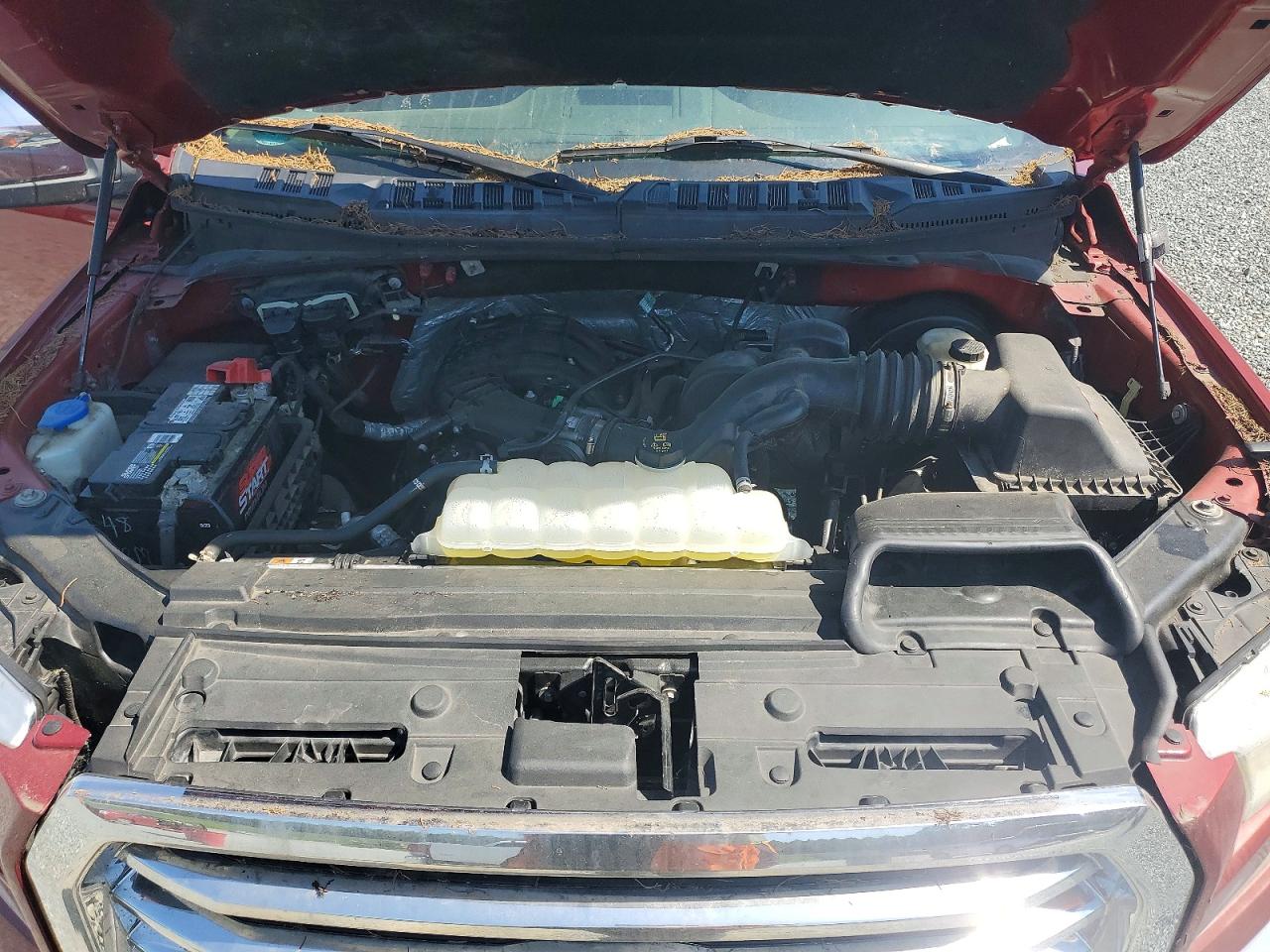 2015 Ford F150 Supercrew Red vin: 1FTEW1C8XFFC87557