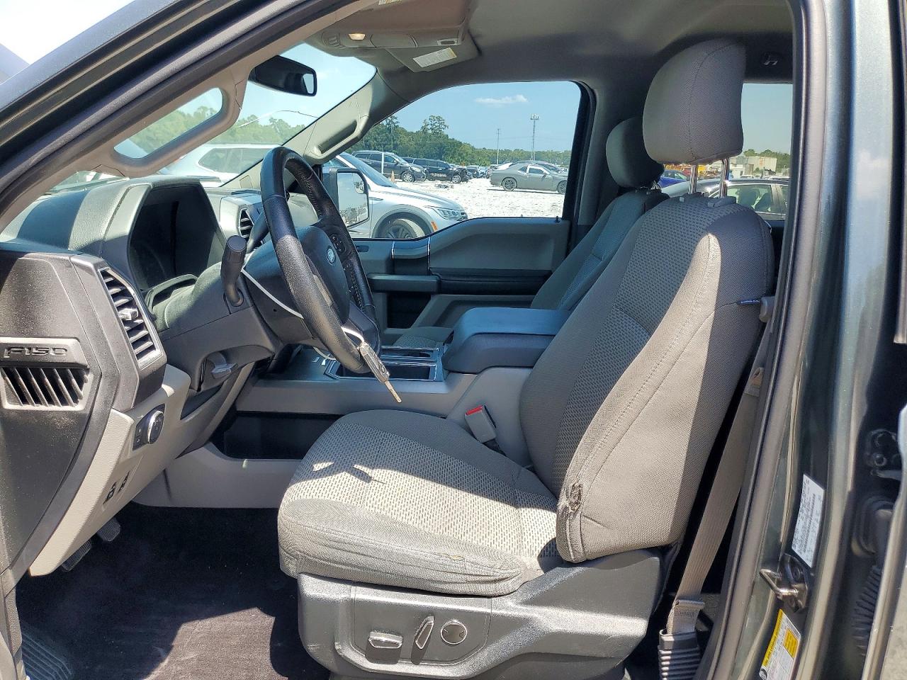 2015 Ford F150 Supercrew Gray vin: 1FTEW1C8XFKE20194