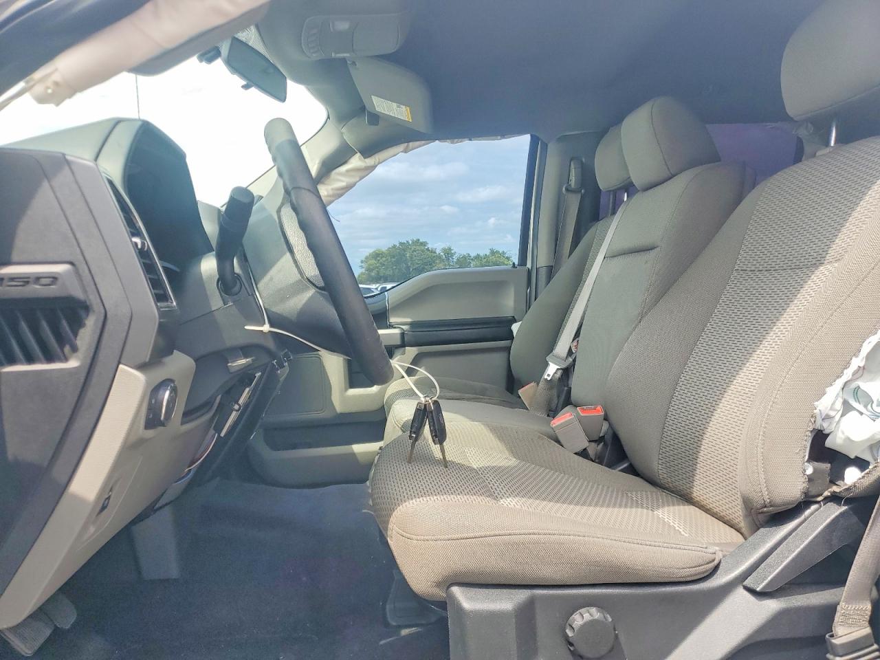 2018 Ford F150 Supercrew Silver vin: 1FTEW1CB0JFC47489
