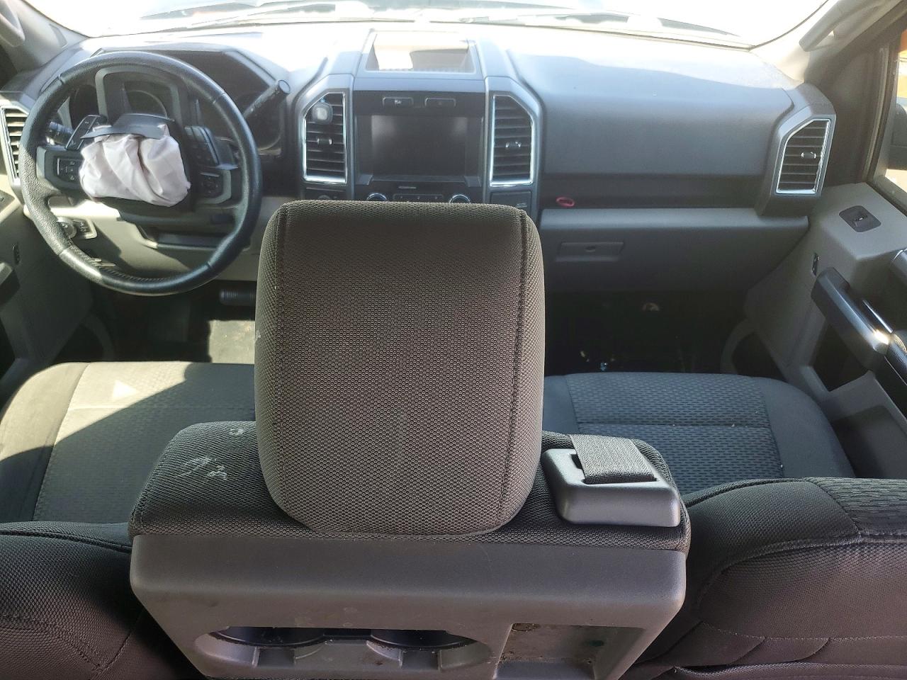 2015 Ford F150 Gray vin: 1FTEW1CF3FKE83121
