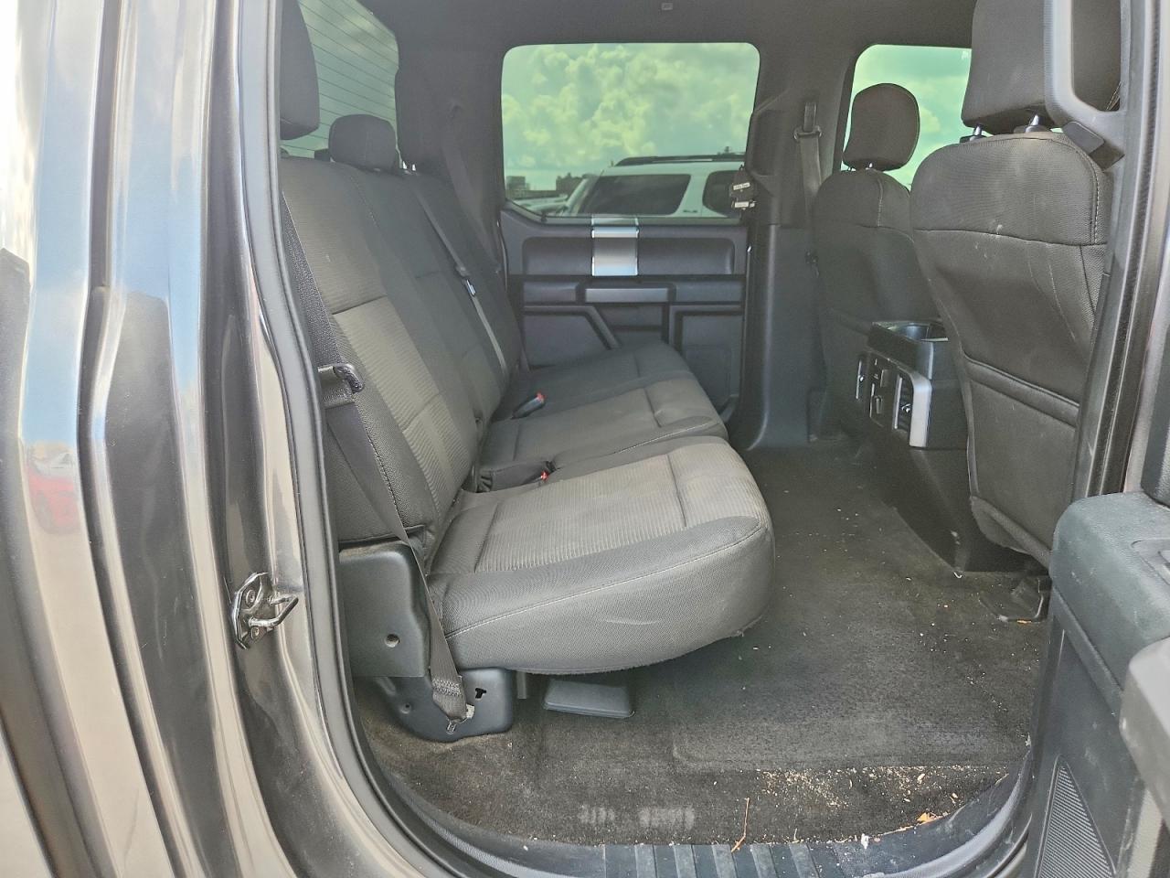 2015 Ford F150 Supercrew Угольный vin: 1FTEW1CF4FKD24012