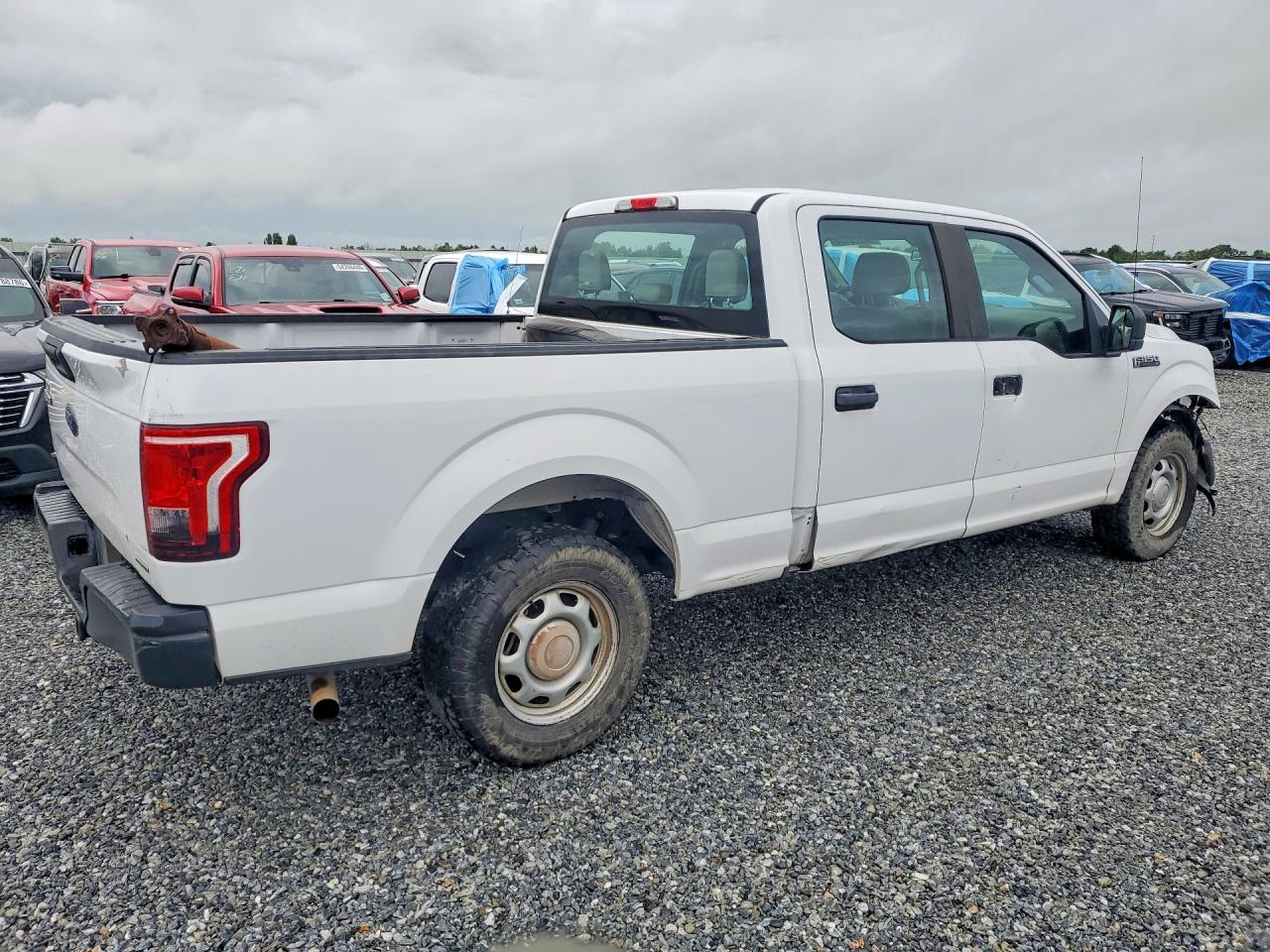 2015 Ford F150 Supercrew White vin: 1FTEW1CF4FKD30098