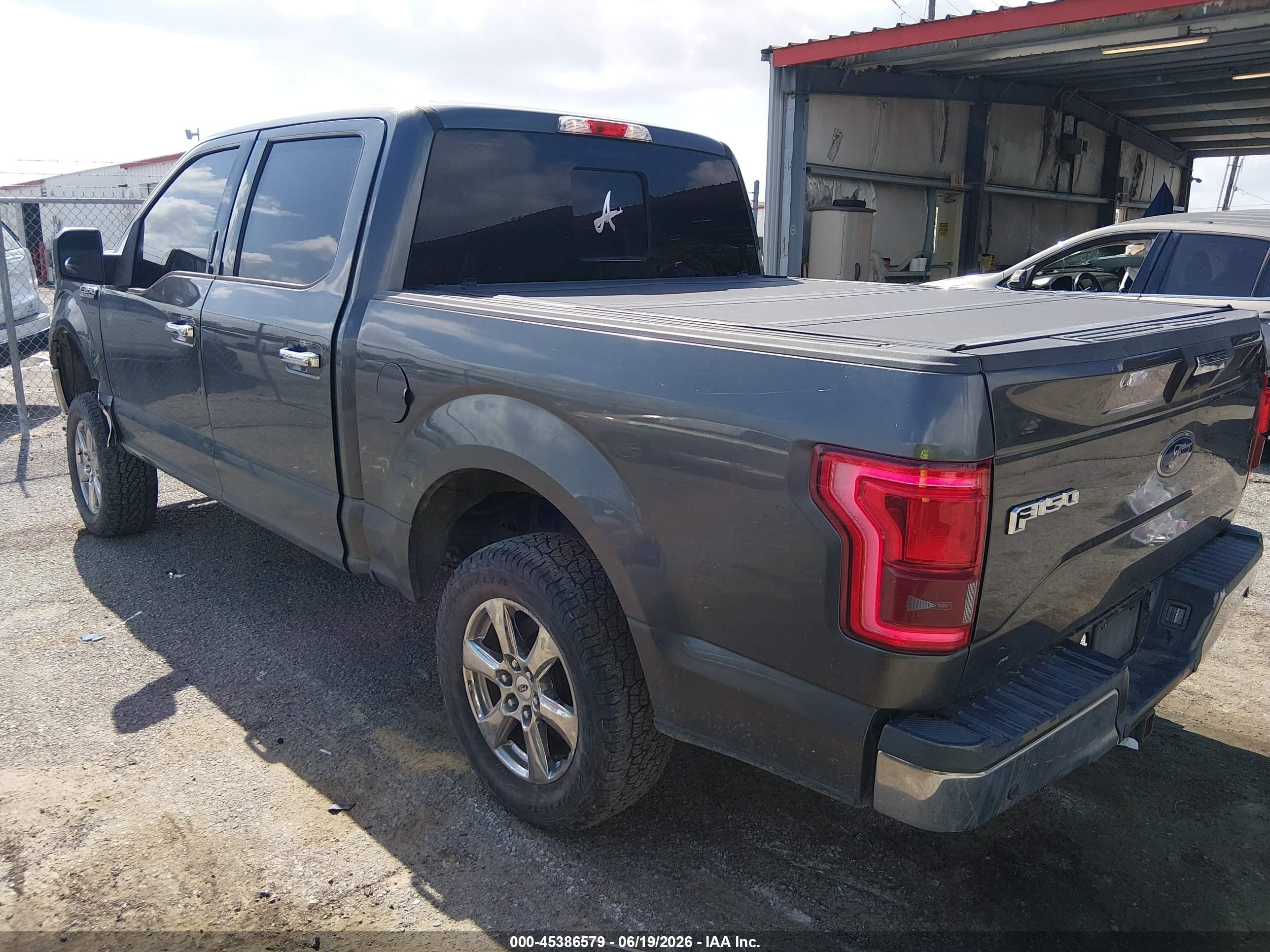 2015 Ford F-150 Xlt Серый vin: 1FTEW1CF4FKD32644