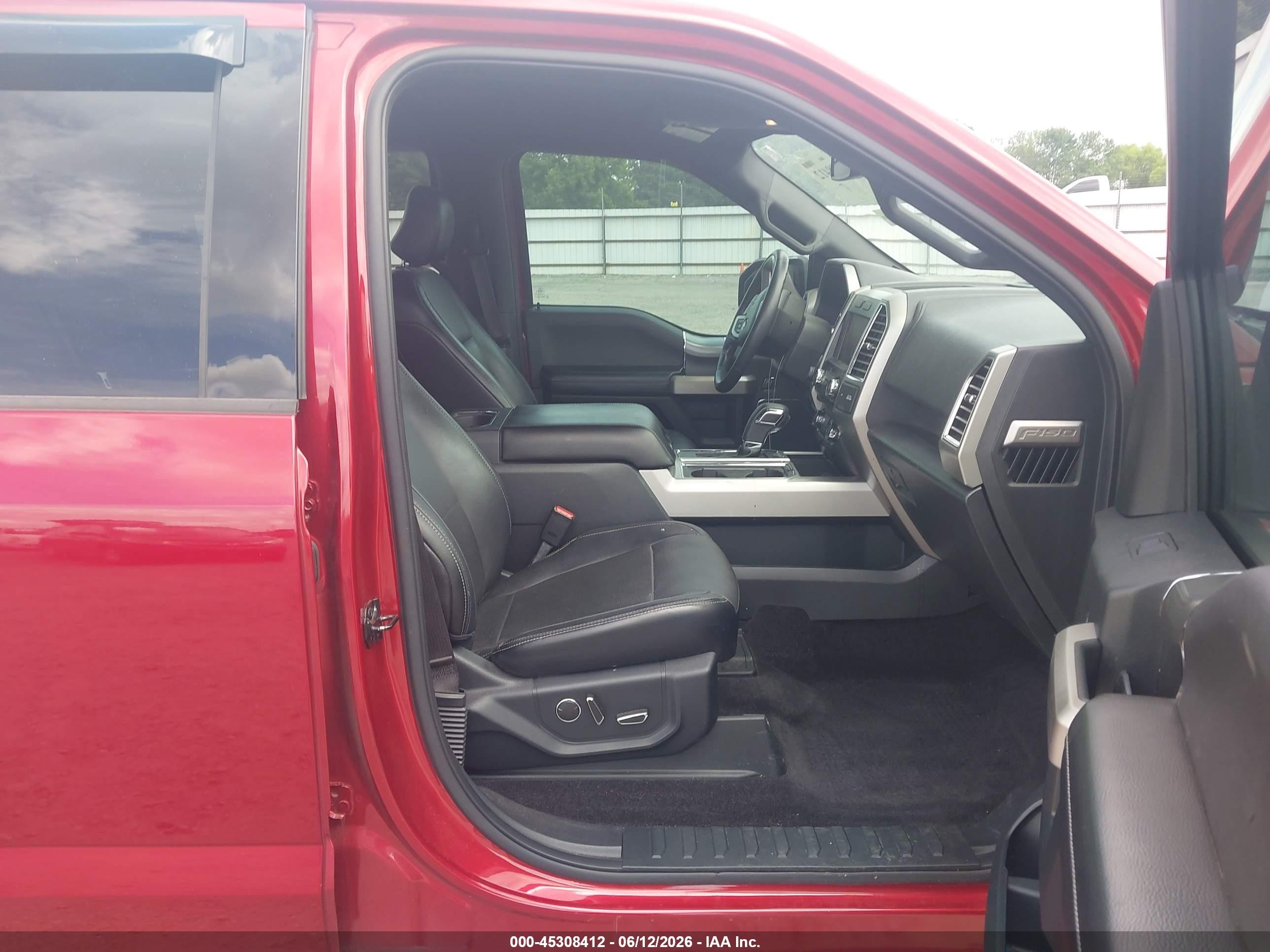 2015 Ford F-150 Lariat Red vin: 1FTEW1CF4FKD75056