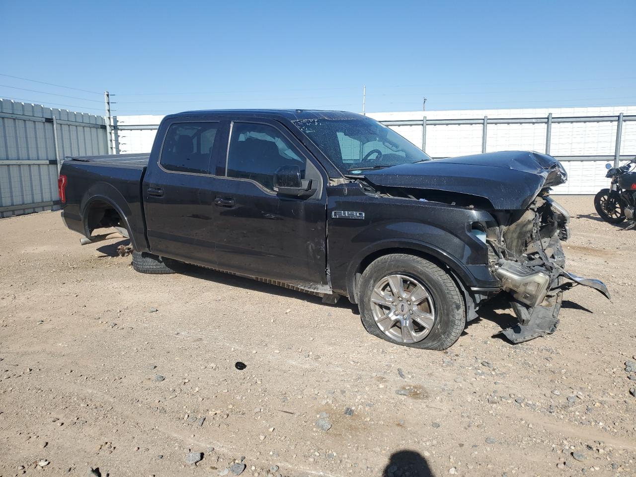 2015 Ford F150 Supercrew Black vin: 1FTEW1CF4FKE08637 Damage: Right Rear Wheel, Broken, Replacement Required