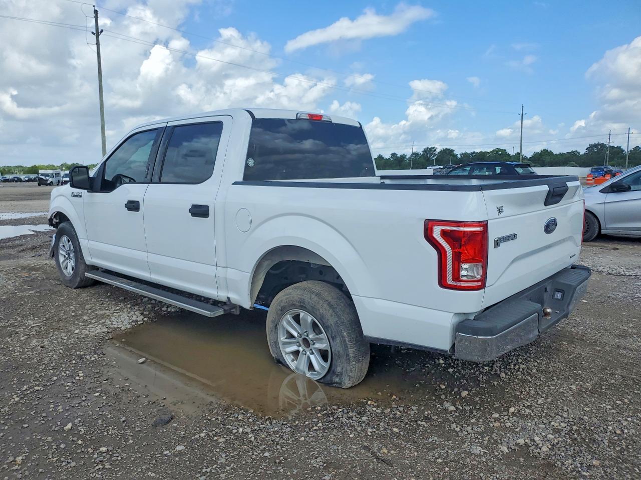 2015 Ford F 150 White vin: 1FTEW1CF5FFA30417