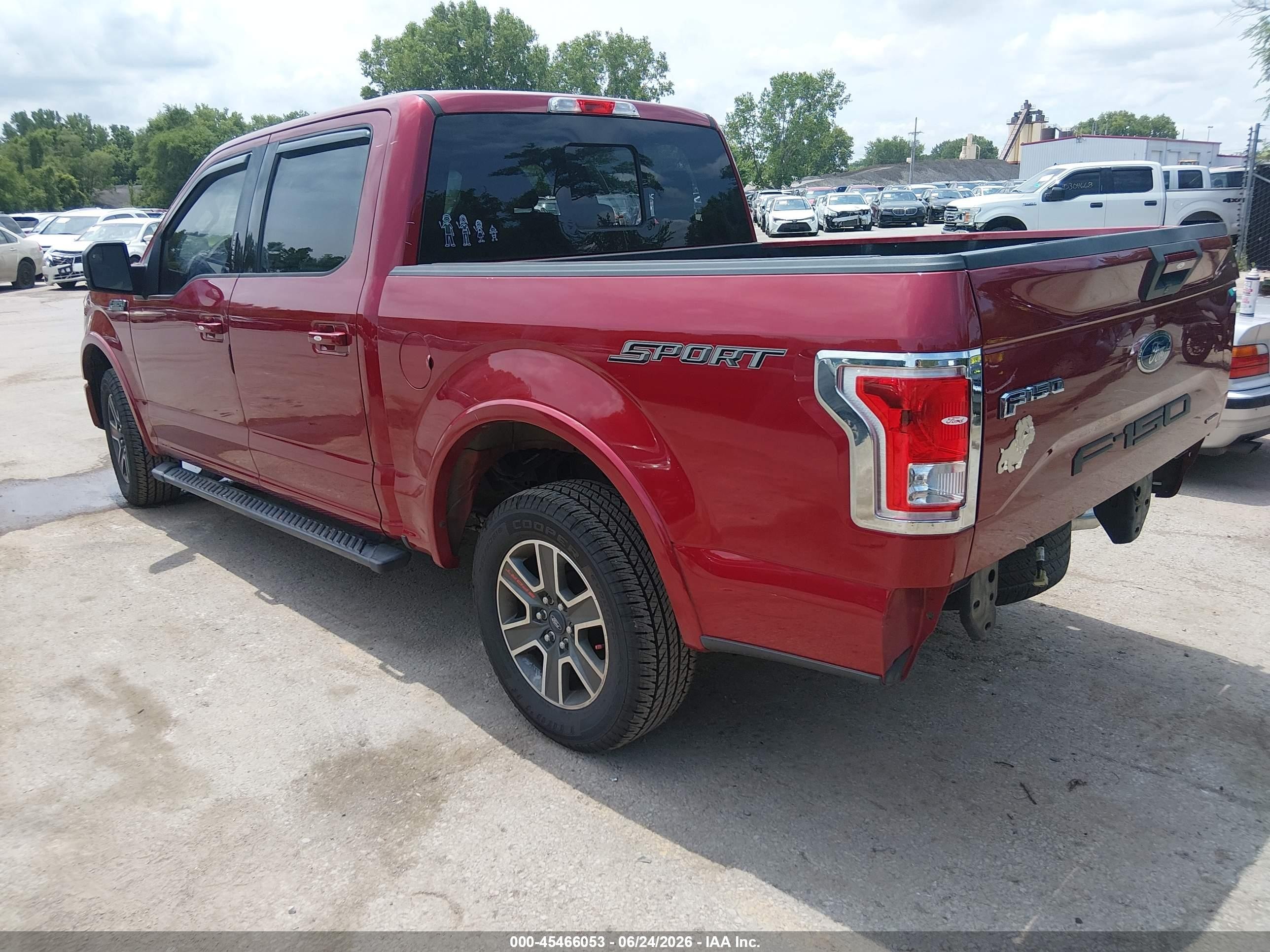 2015 Ford F-150 Xlt Red vin: 1FTEW1CF5FFB08744