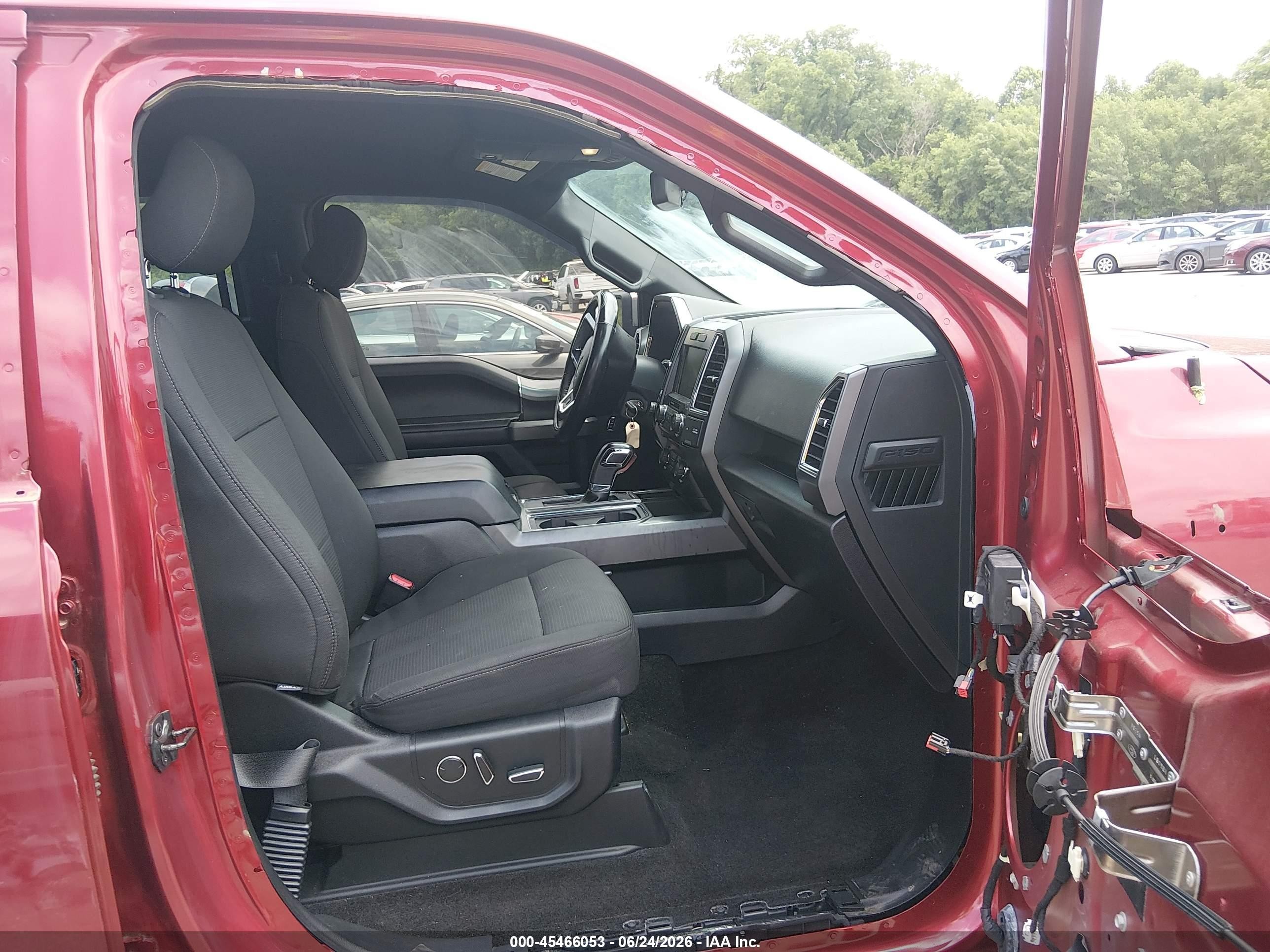 2015 Ford F-150 Xlt Red vin: 1FTEW1CF5FFB08744