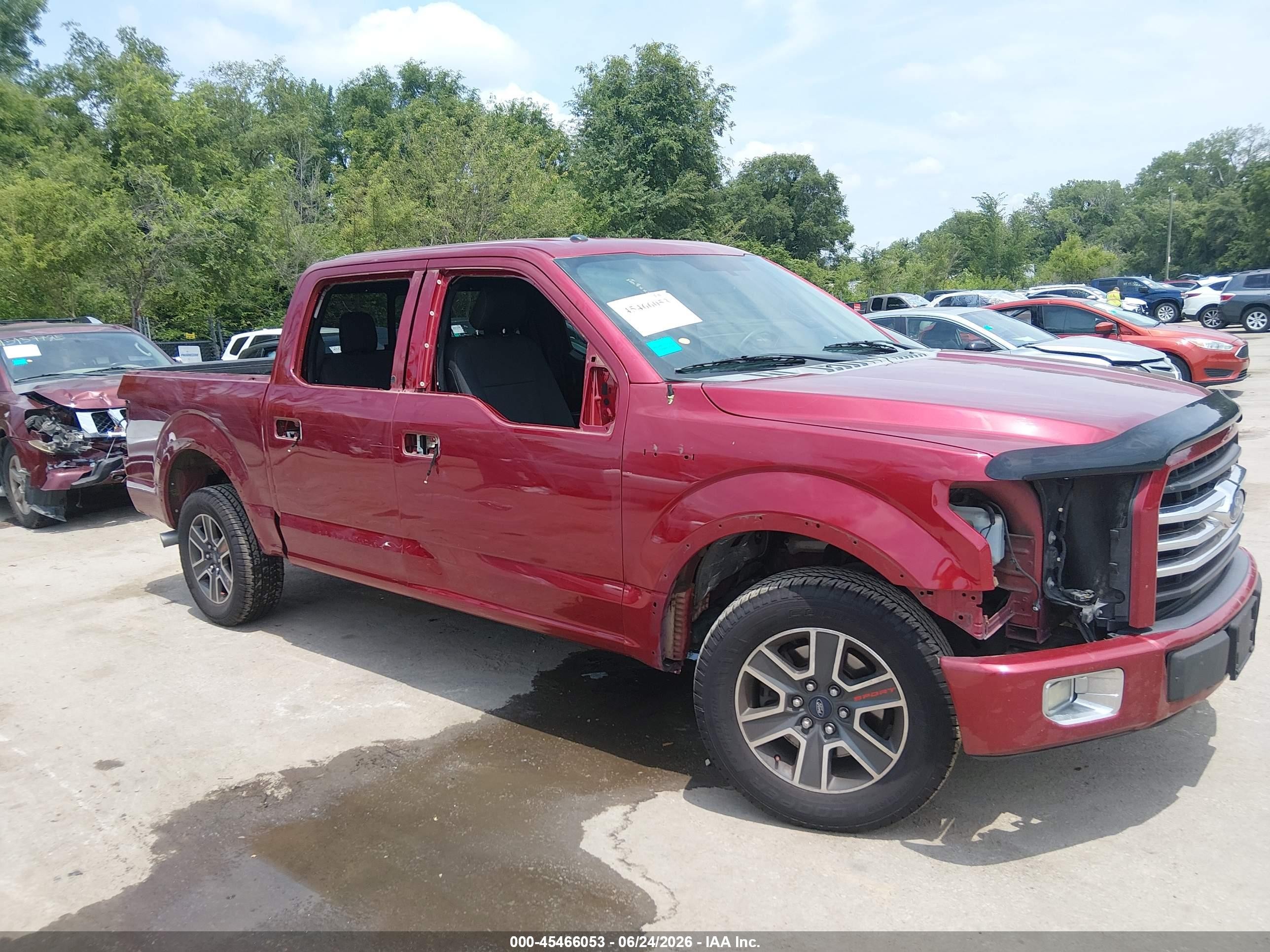 2015 Ford F-150 Xlt Red vin: 1FTEW1CF5FFB08744