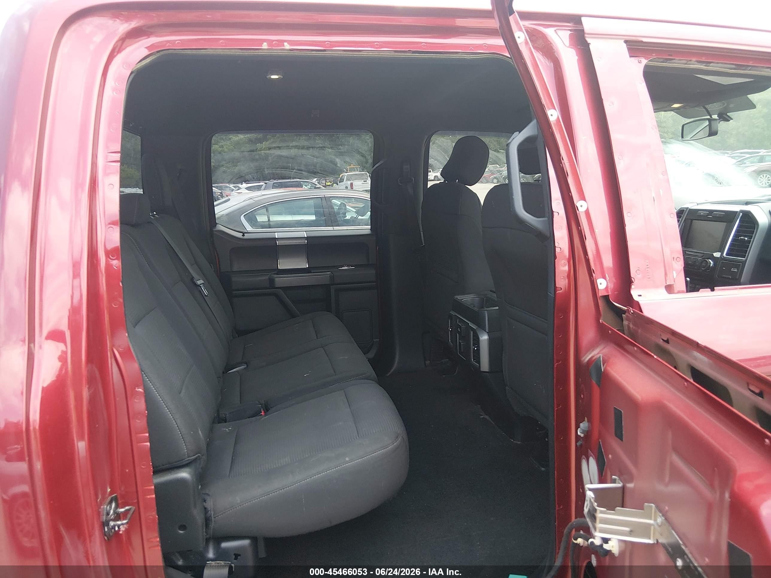 2015 Ford F-150 Xlt Red vin: 1FTEW1CF5FFB08744