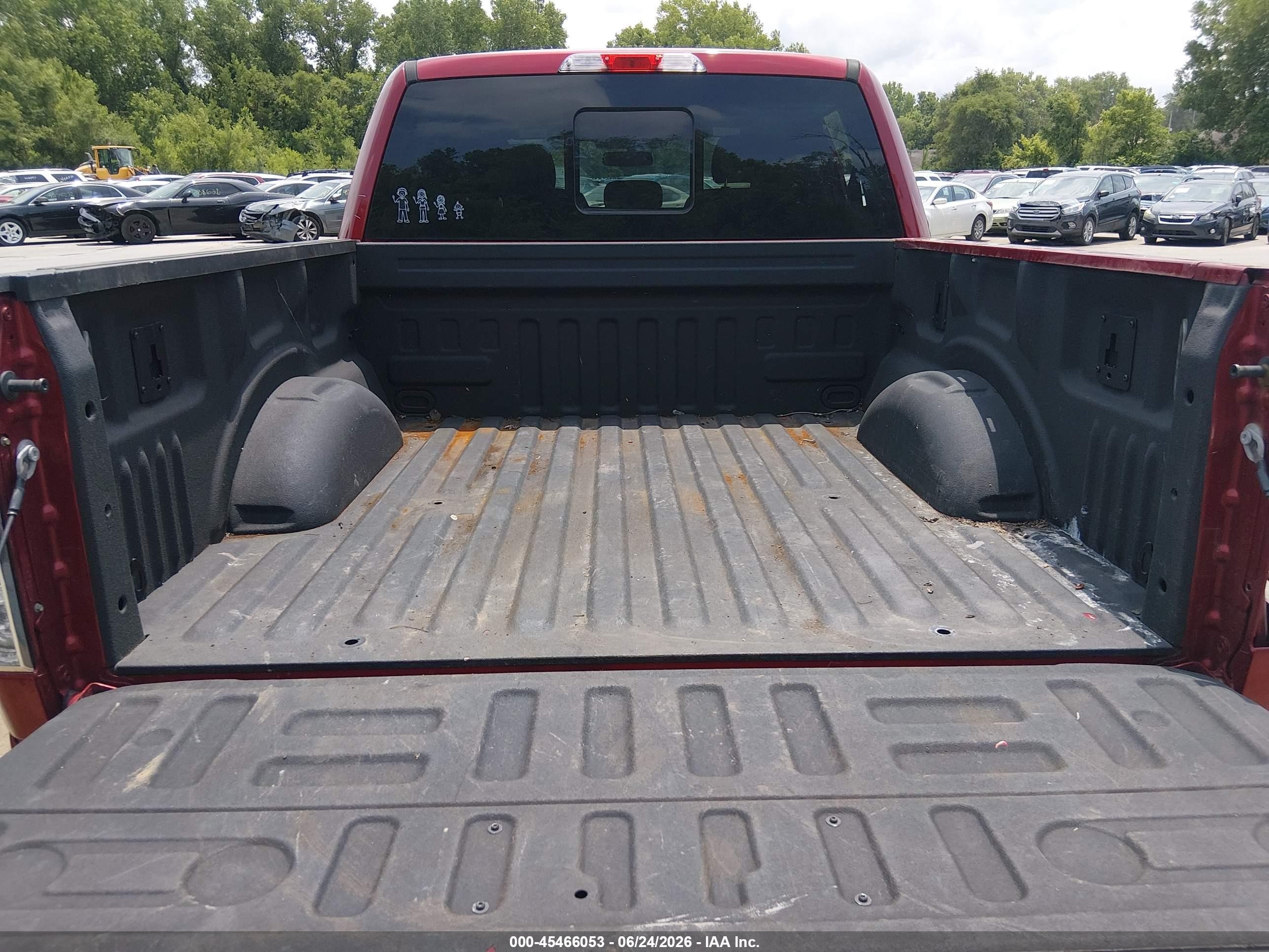 2015 Ford F-150 Xlt Red vin: 1FTEW1CF5FFB08744