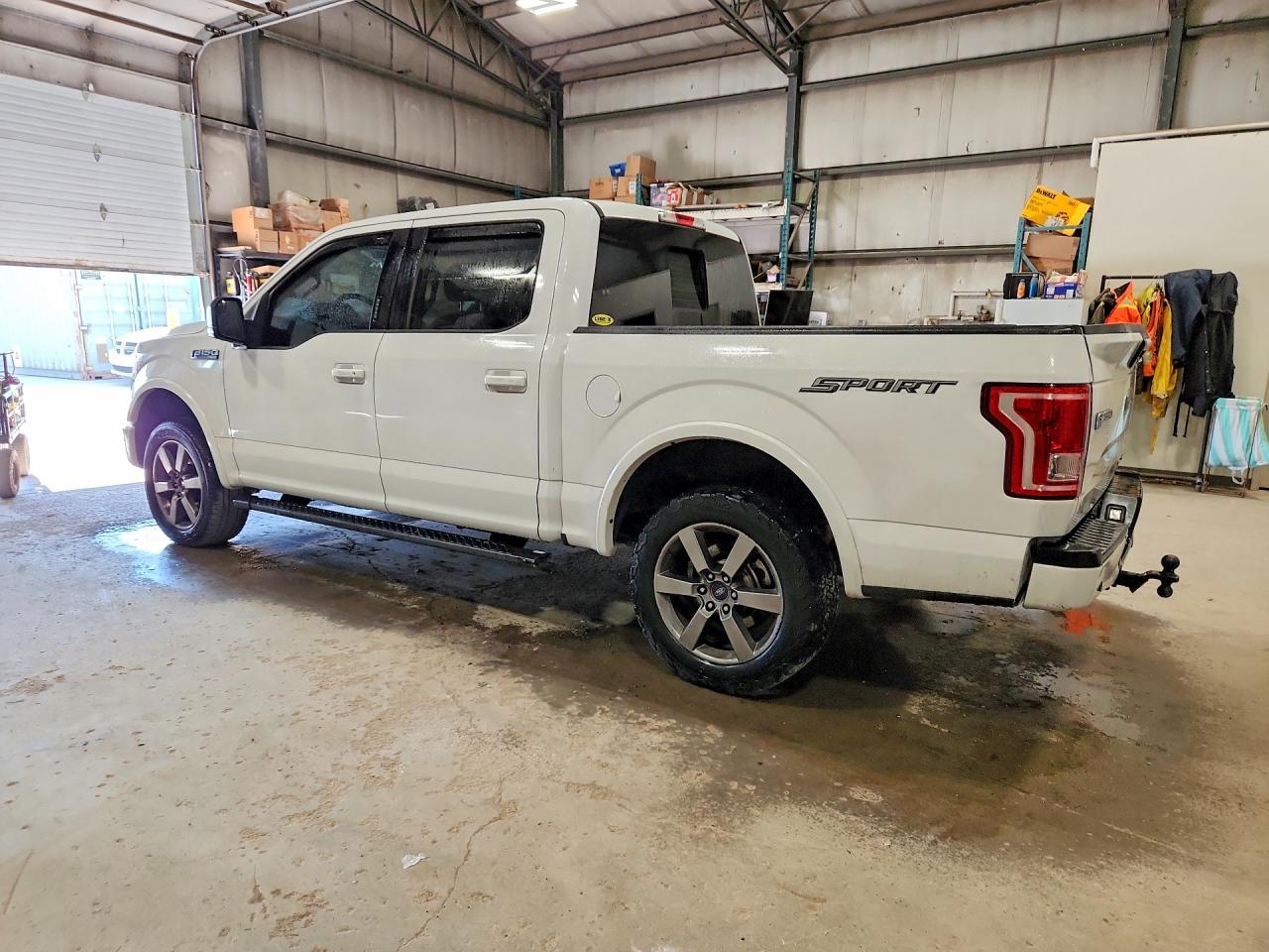 2015 Ford F150 Supercrew White vin: 1FTEW1CF5FFC98500