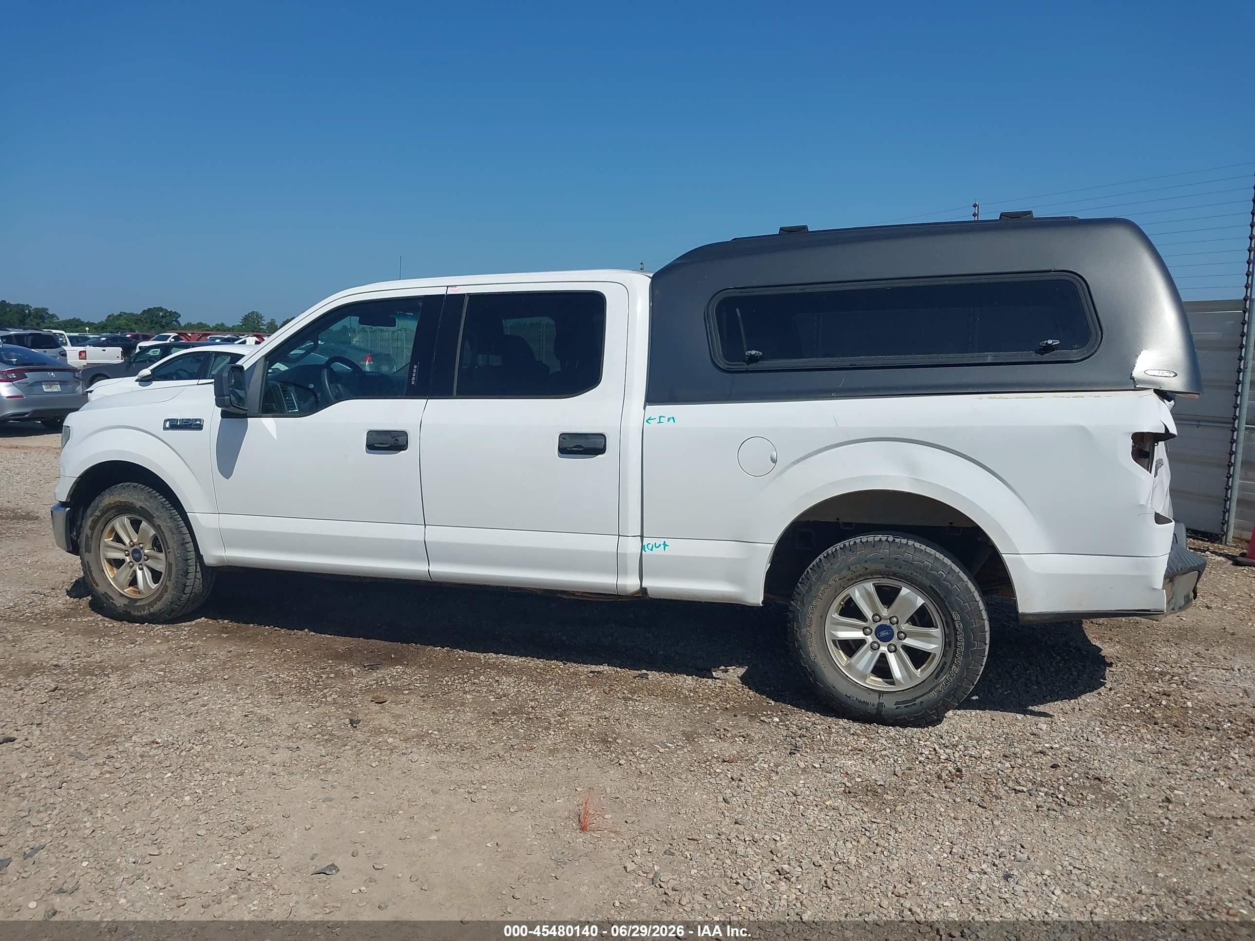 2015 Ford F-150 Xlt White vin: 1FTEW1CF5FKE54963