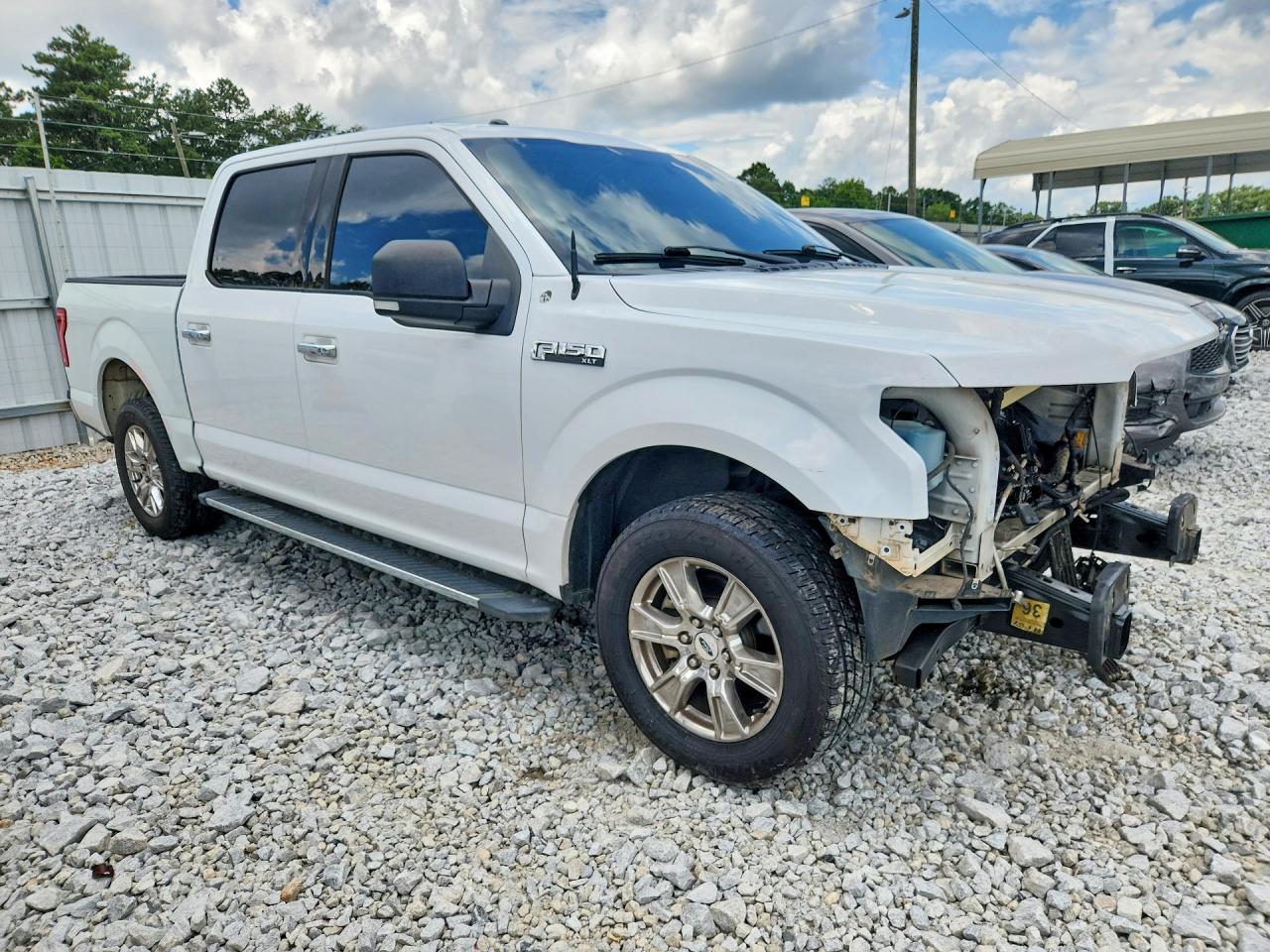 2015 Ford F150 Supercrew White vin: 1FTEW1CF6FKE98373