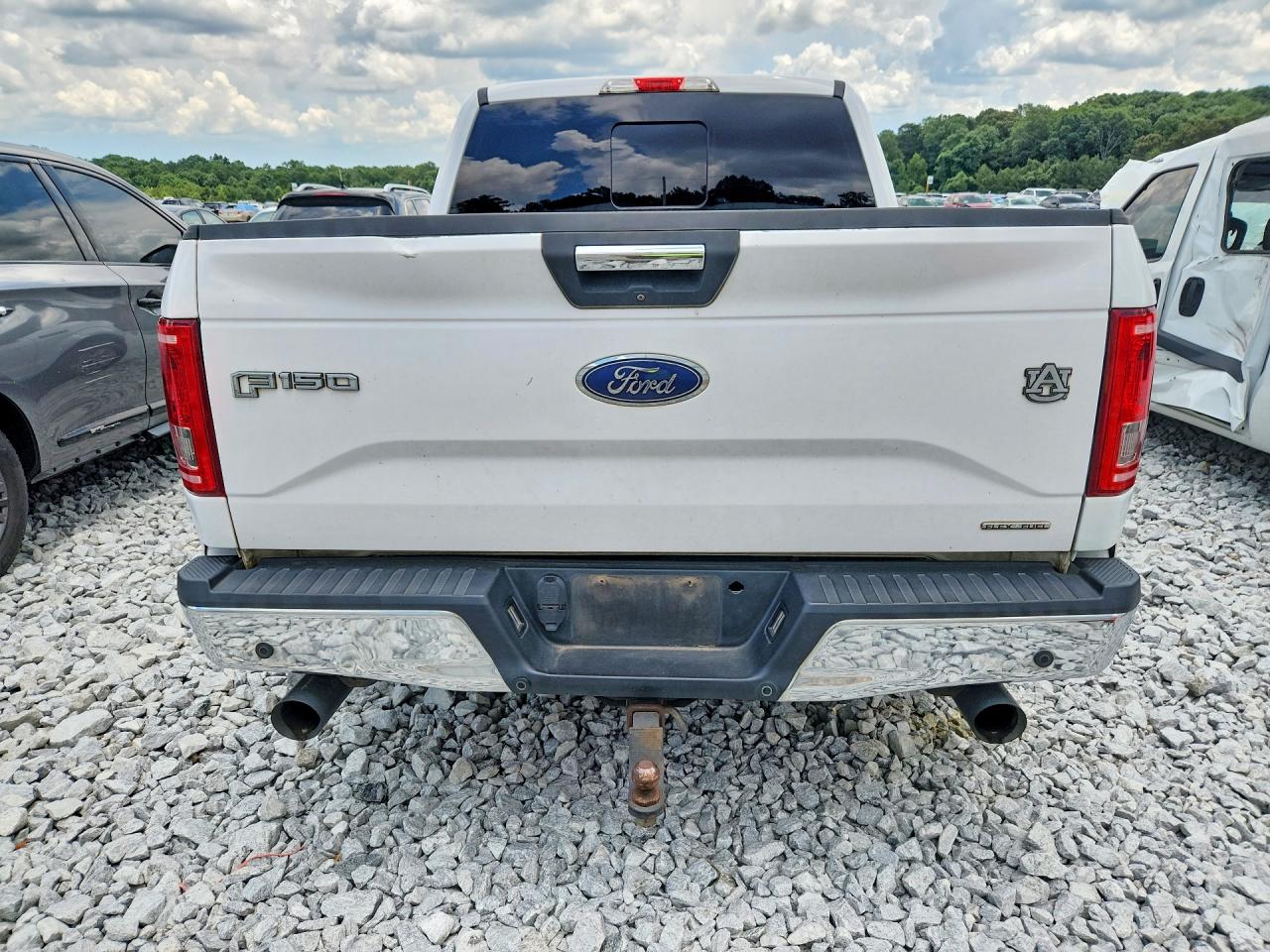2015 Ford F150 Supercrew White vin: 1FTEW1CF6FKE98373