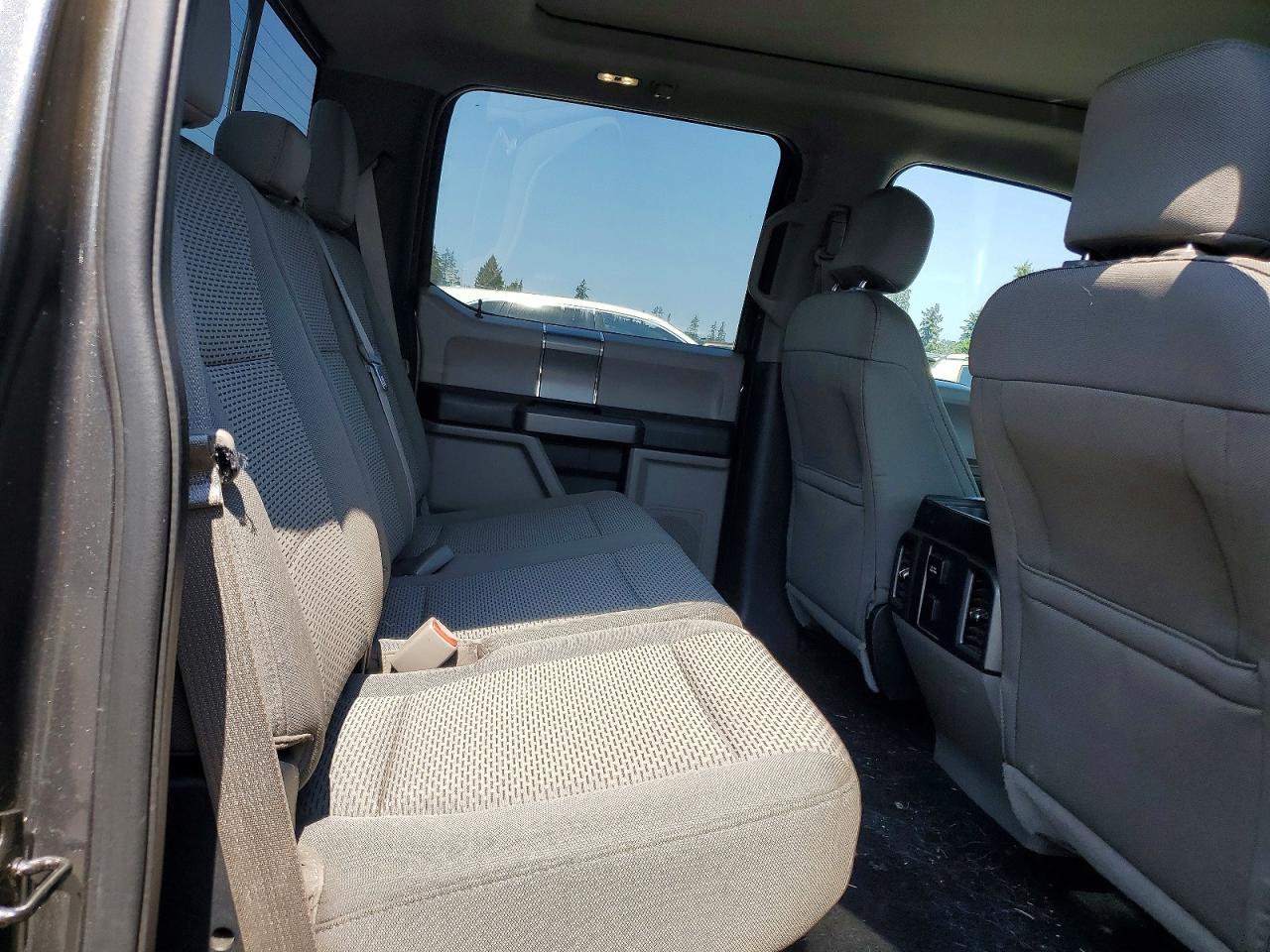 2015 Ford F150 Supercrew Gray vin: 1FTEW1CF7FKE17087