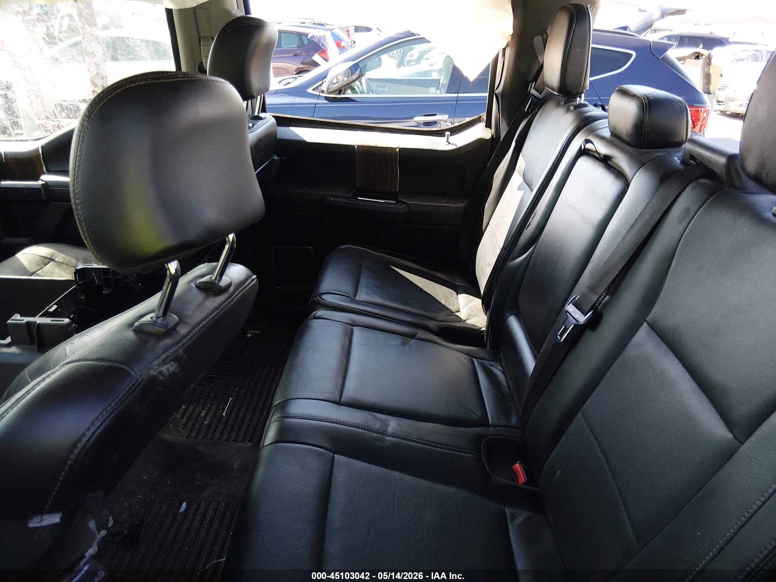 2015 Ford F-150 Lariat White vin: 1FTEW1CF7FKE28476
