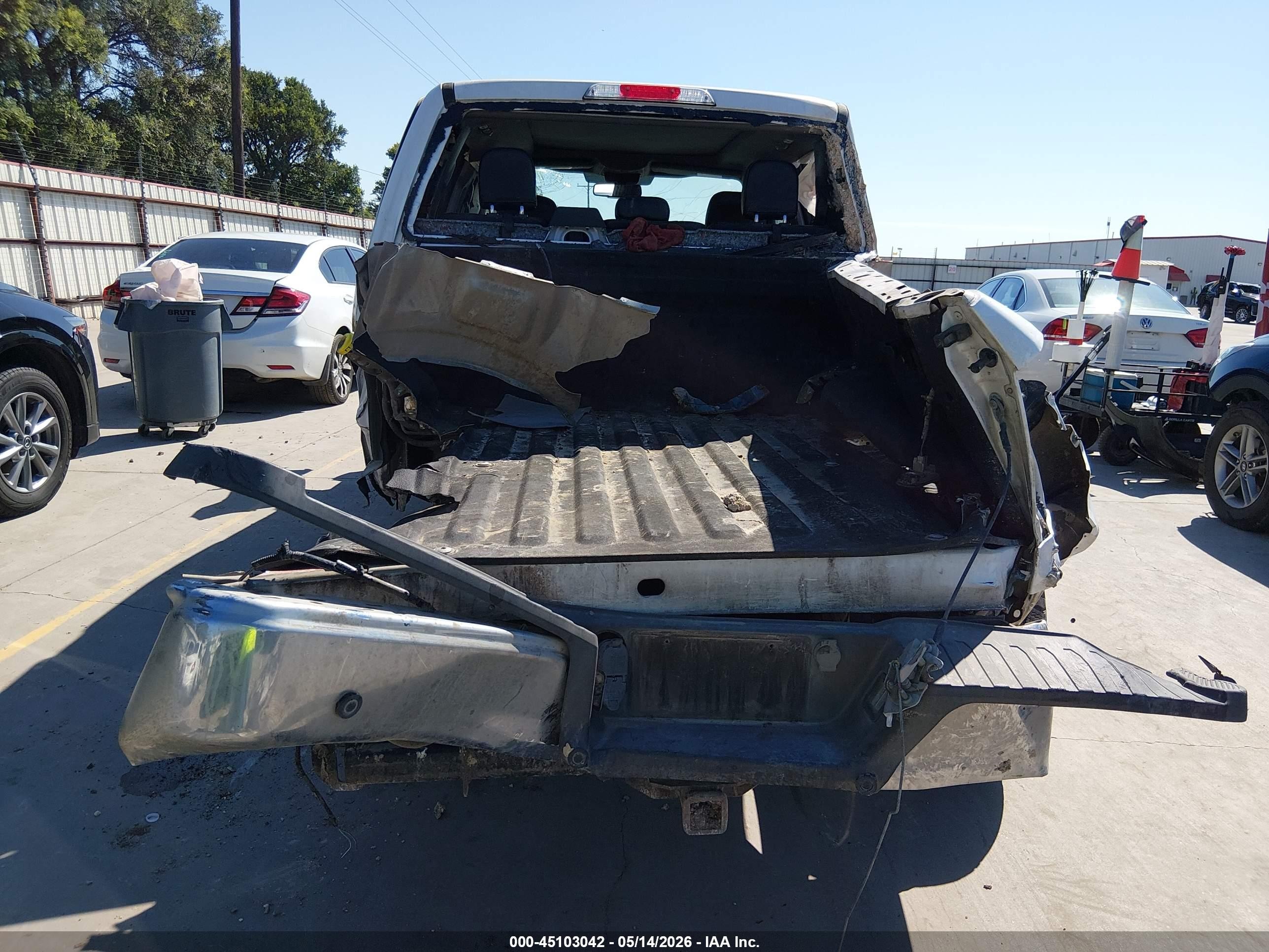 2015 Ford F-150 Lariat White vin: 1FTEW1CF7FKE28476