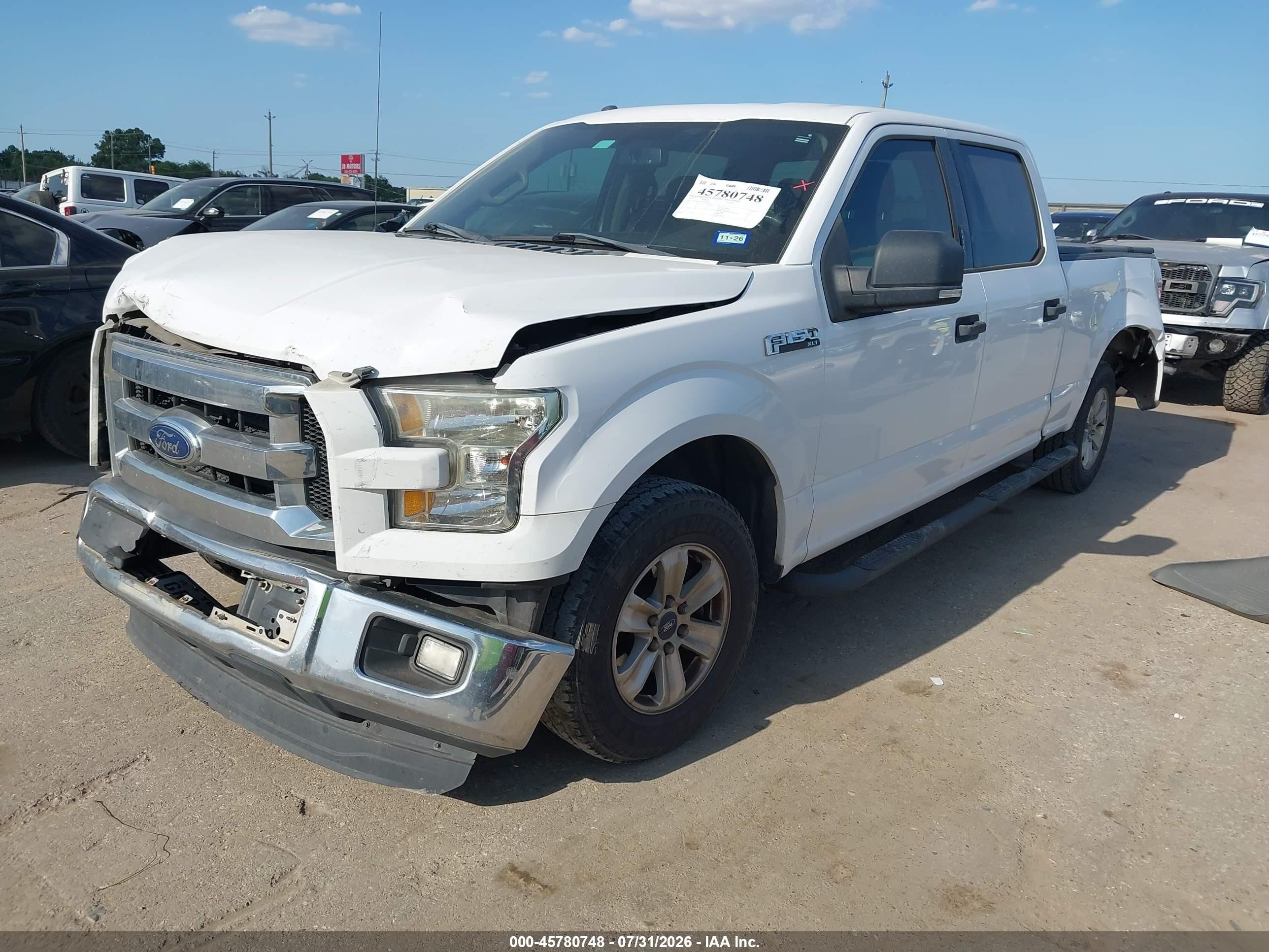 2015 Ford F-150 Xlt White vin: 1FTEW1CF7FKF08585